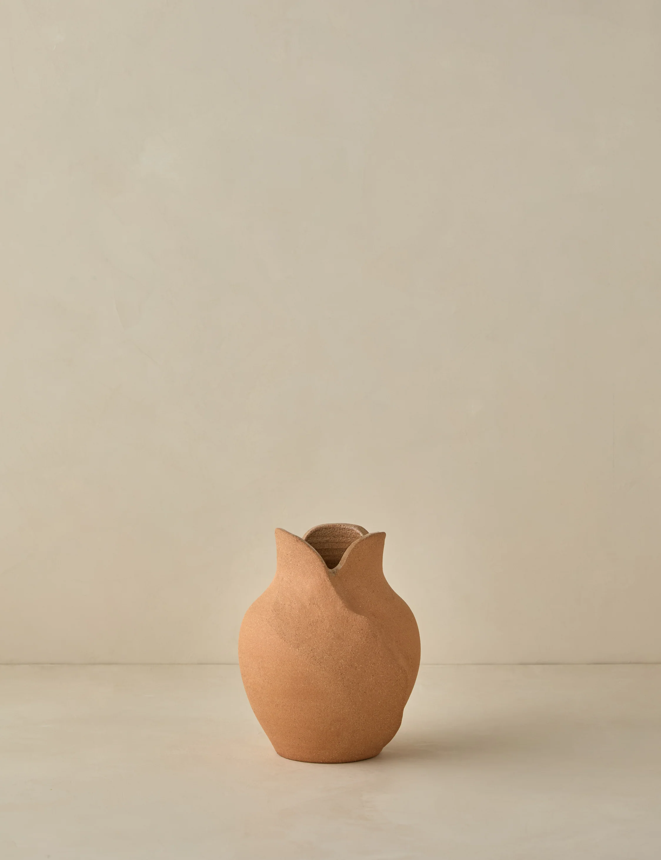 Amelia Vase by dumæ - Image 3