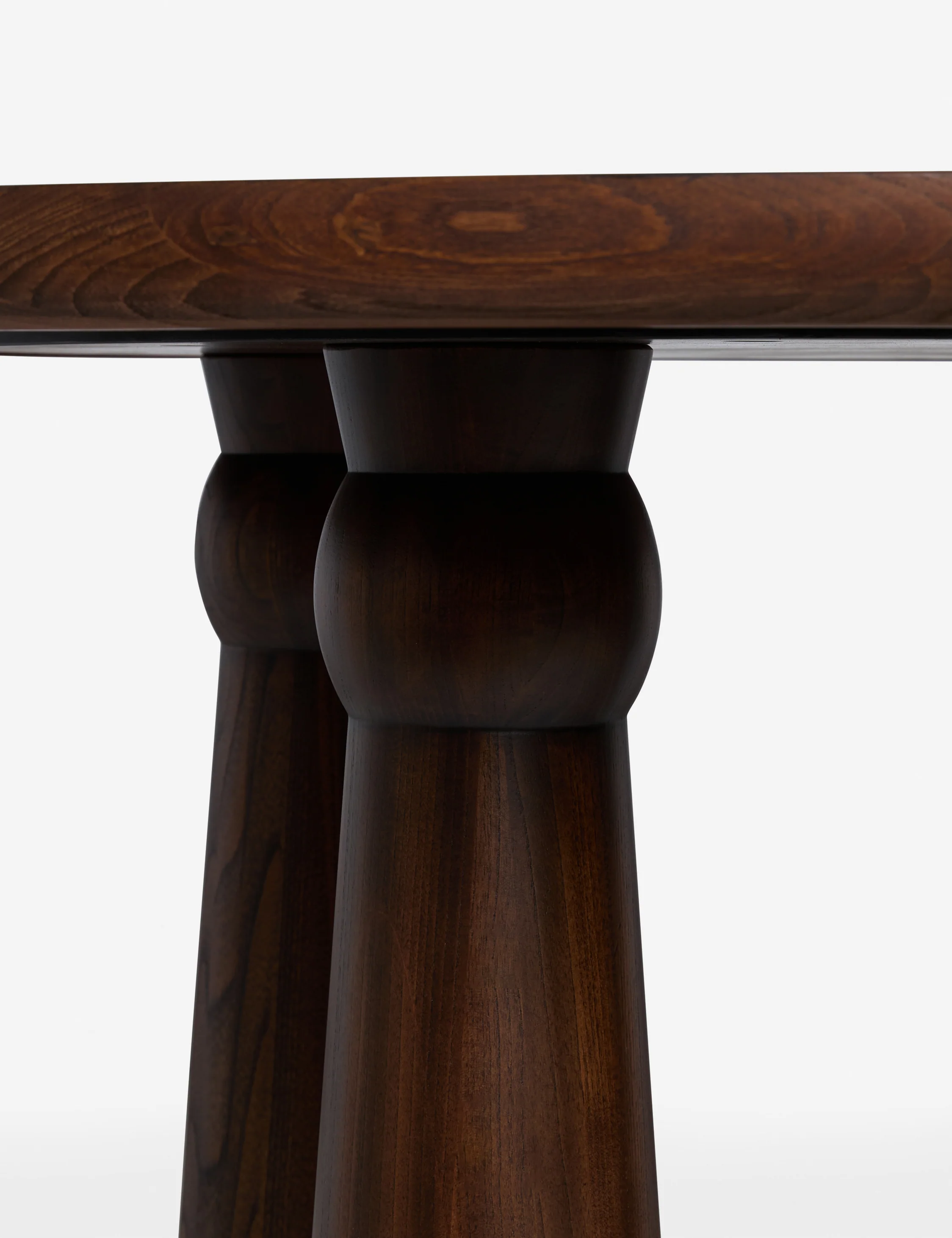 Beasley Round Dining Table - Image 8