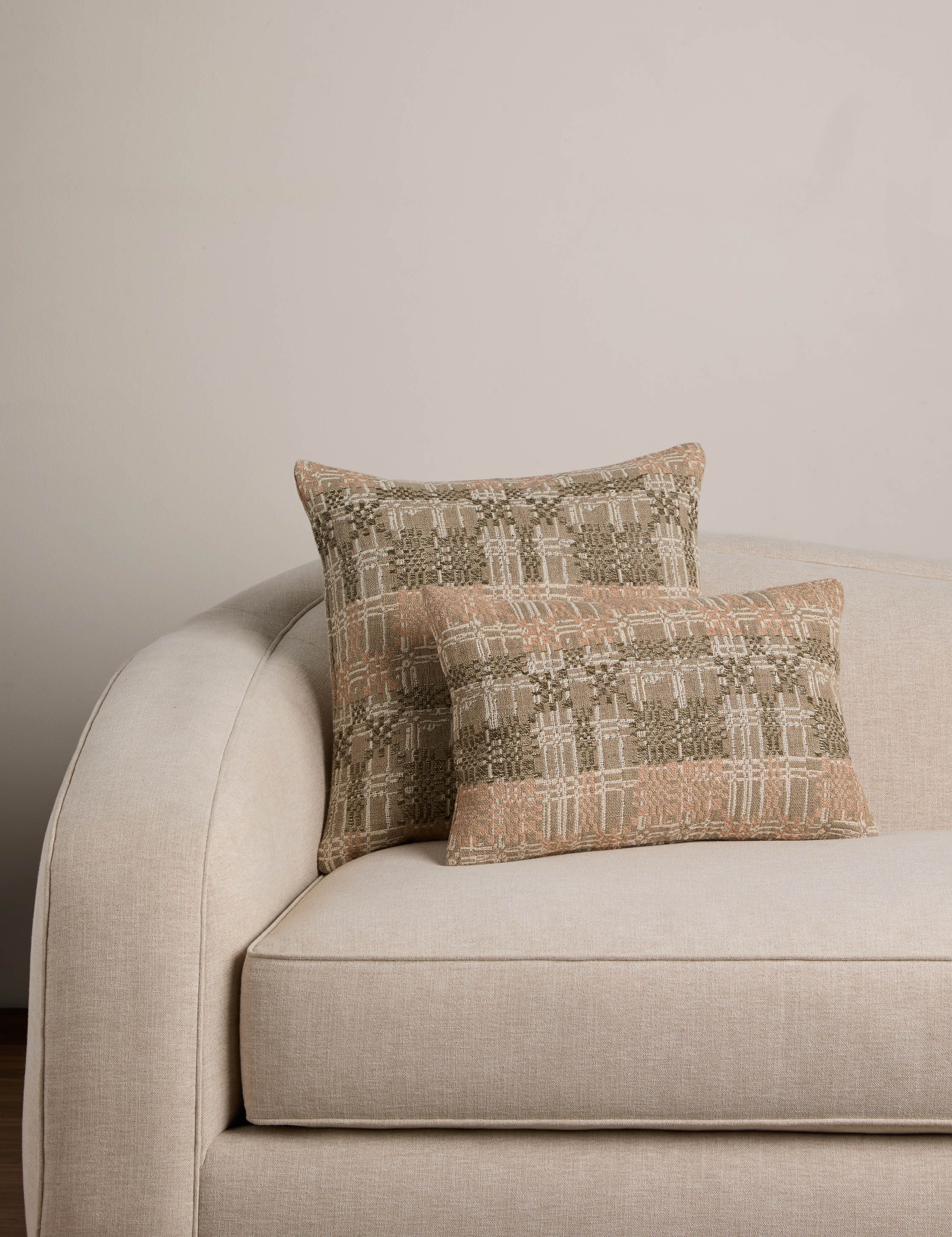 Bethel Linen Pillow - Image 3