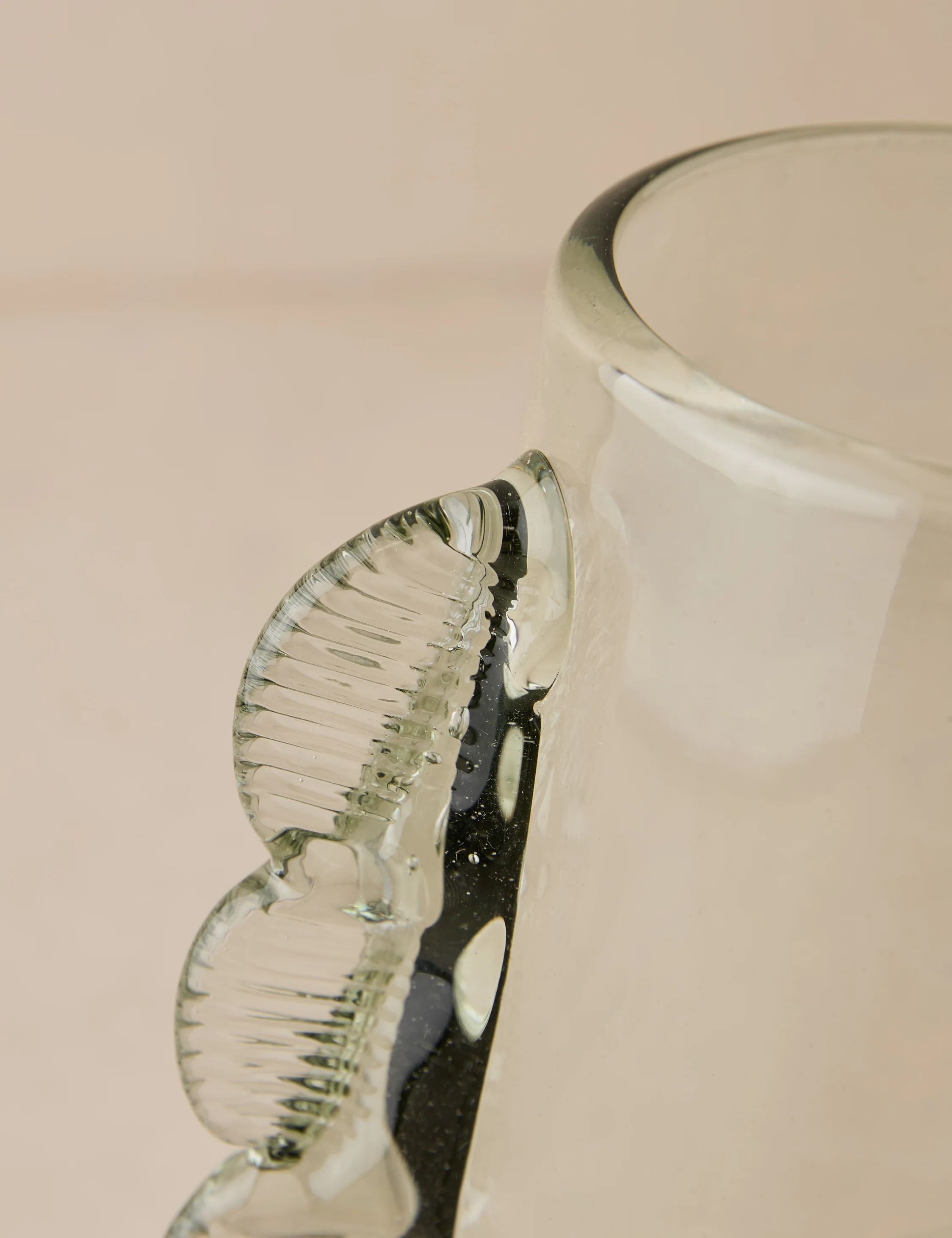 Betta Vase by Meso - Image 11