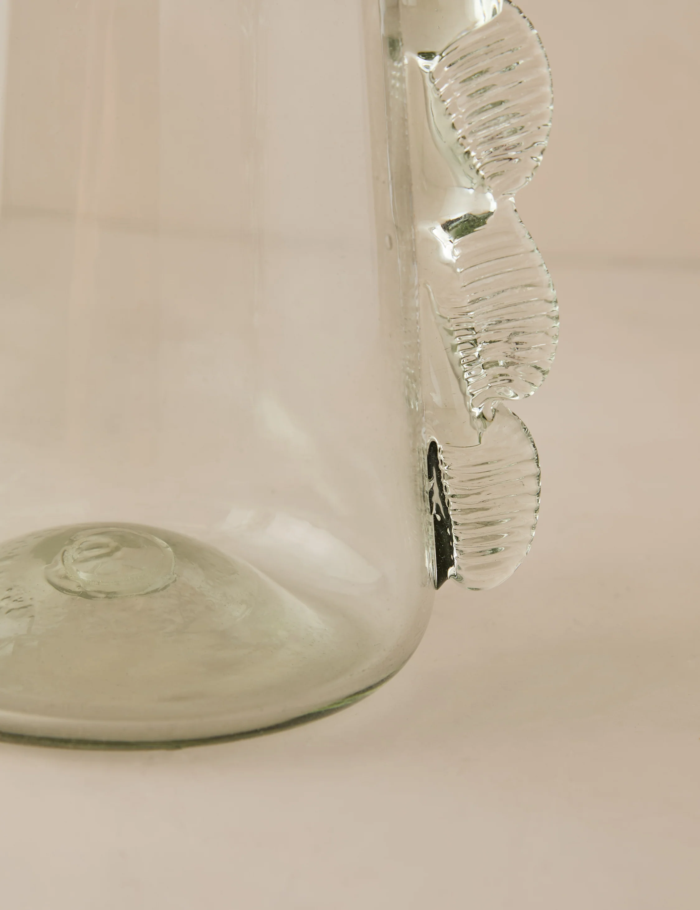Betta Vase by Meso - Image 13