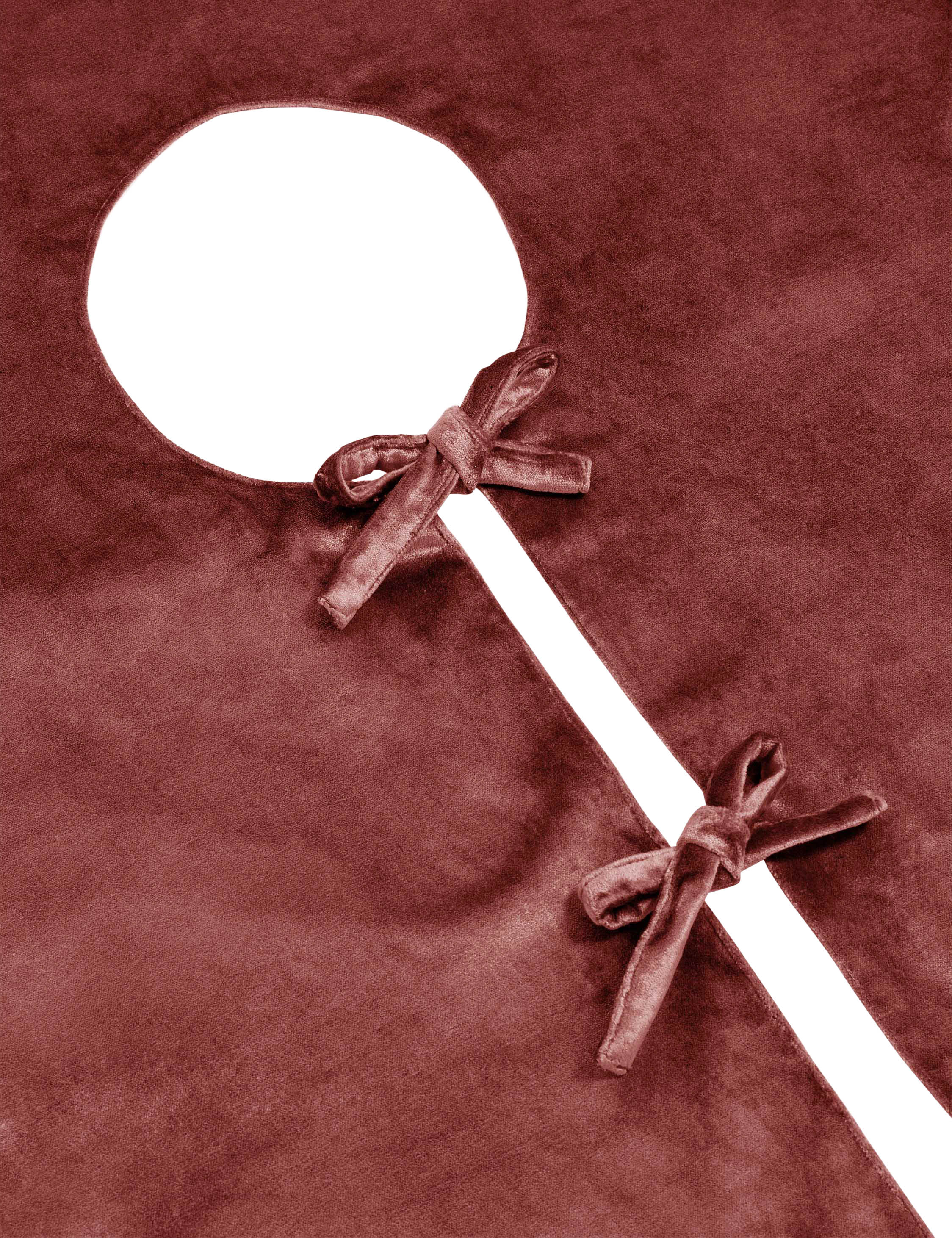Brandis Velvet Tree Skirt - Image 13