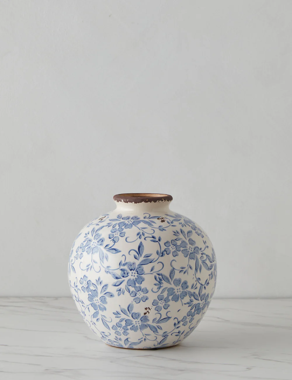 Cairns Vase - Image 2