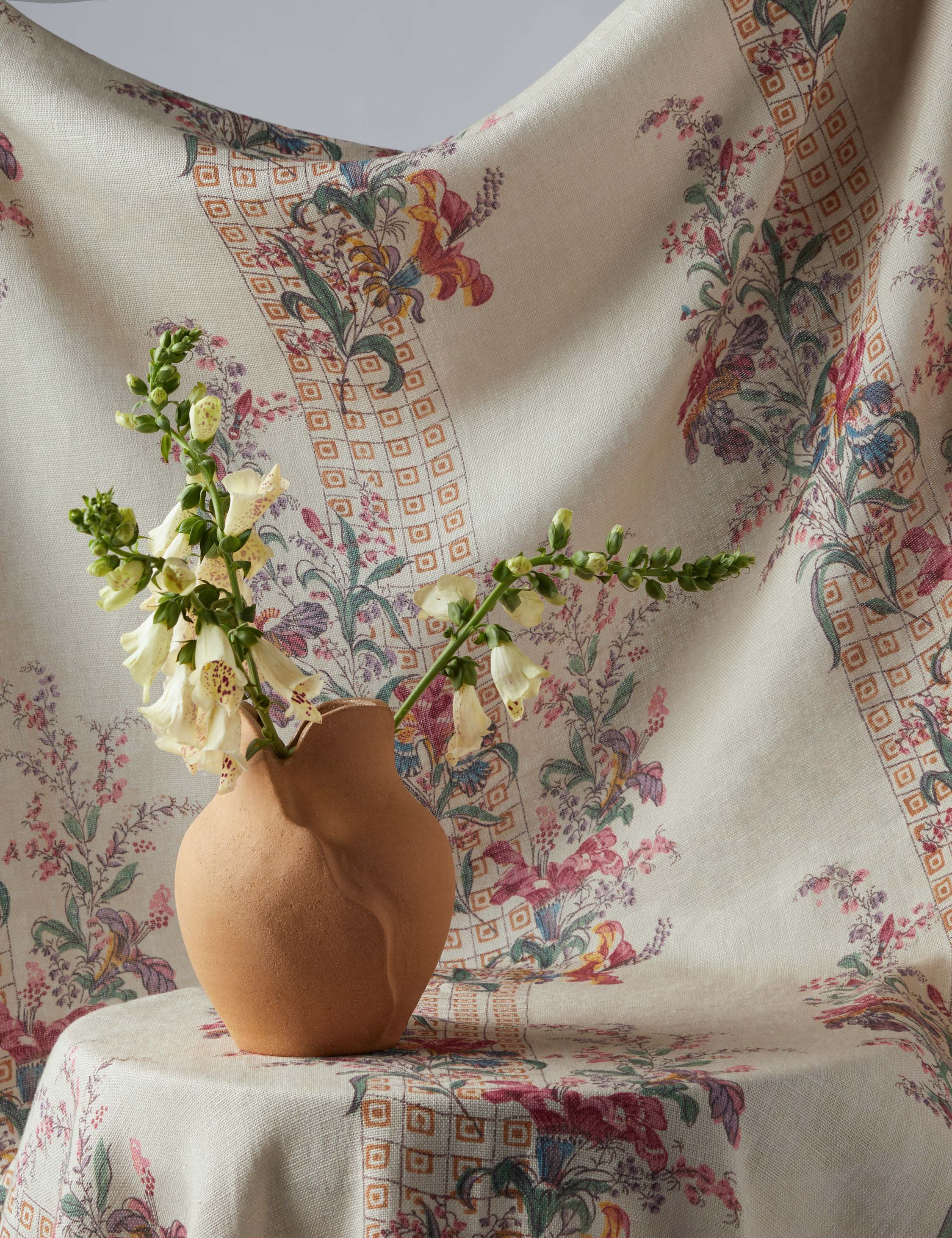 Campden Linen Fabric by Heidi Caillier - Image 2