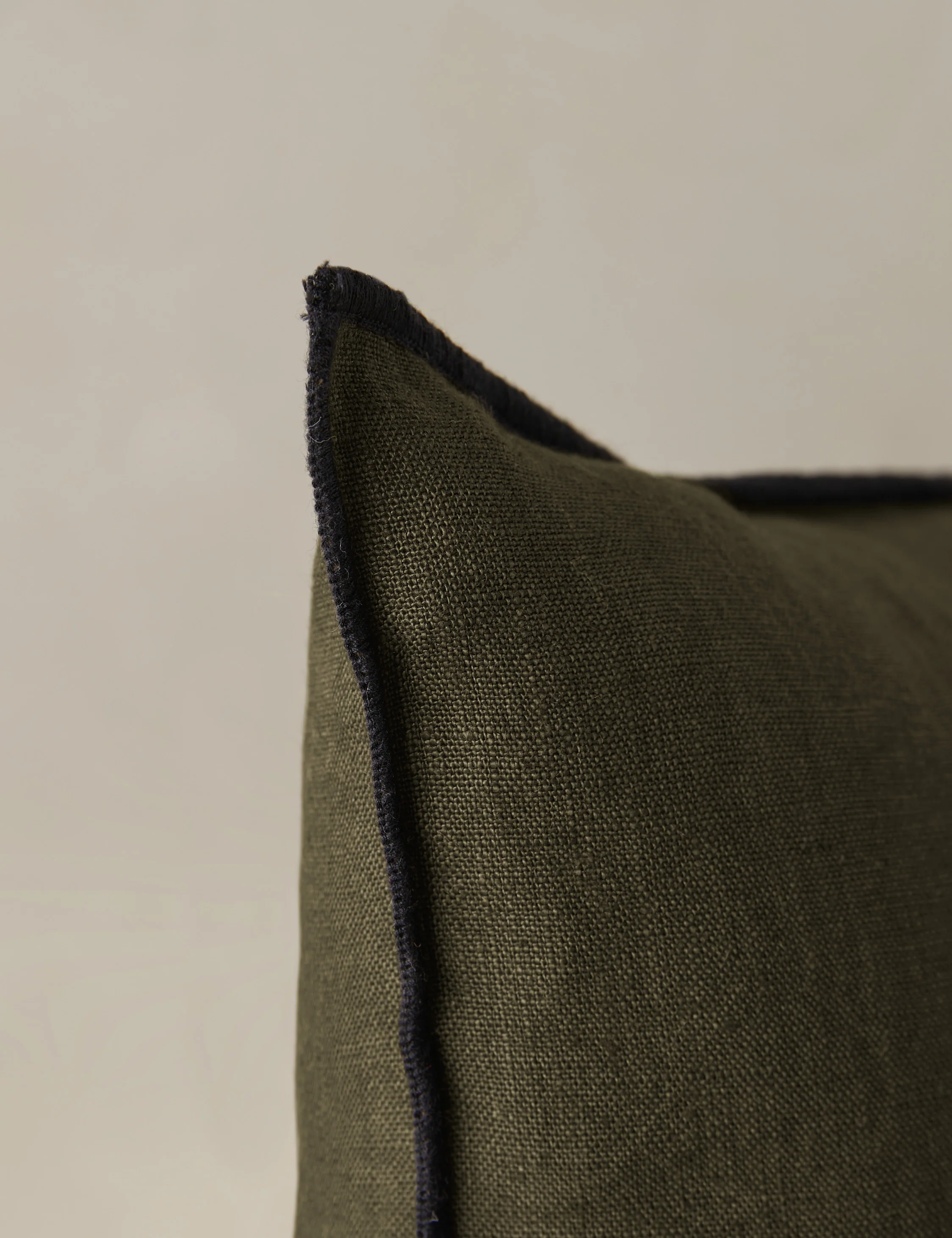 Carys Contrast Linen Pillow - Image 29