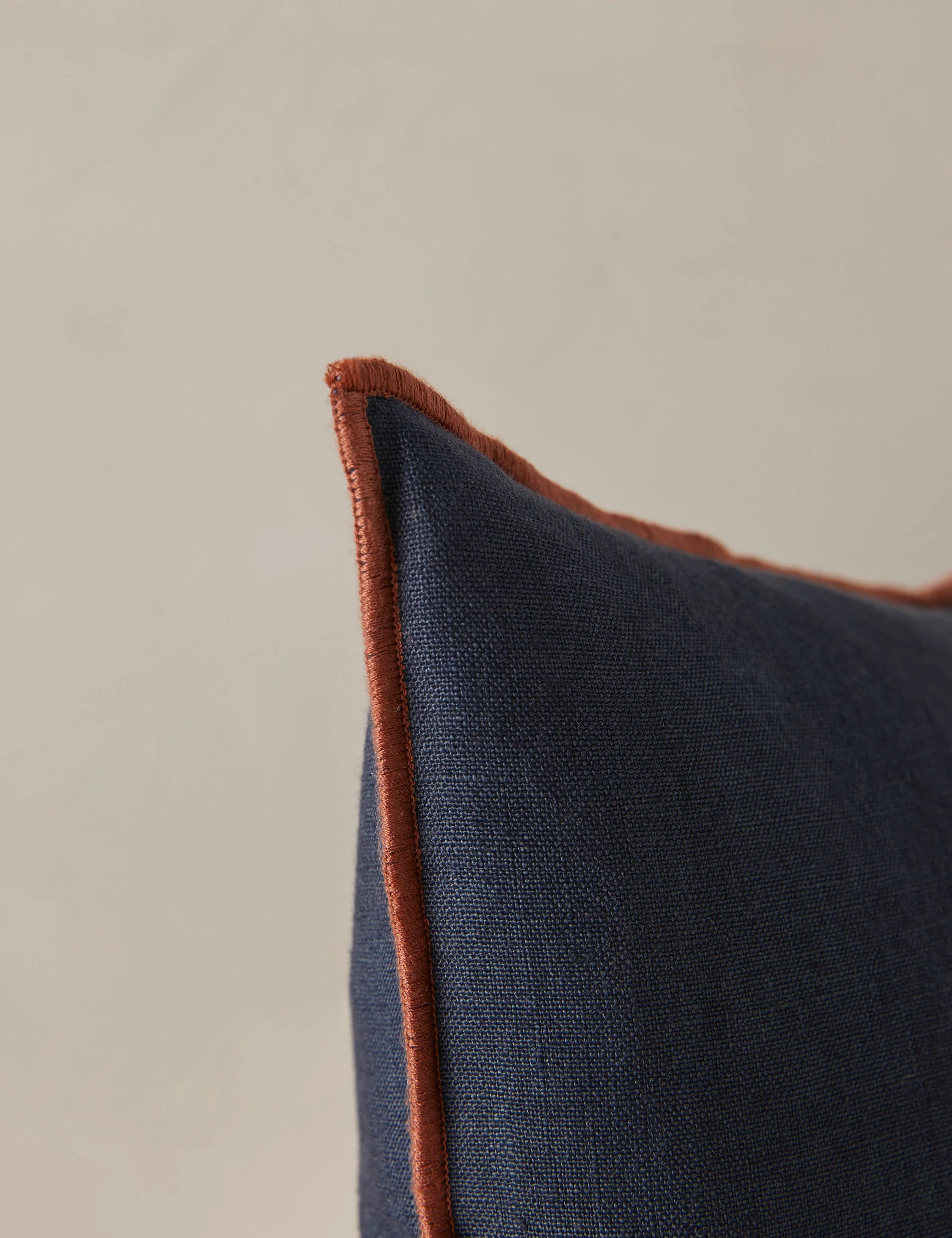 Carys Contrast Linen Pillow - Image 42