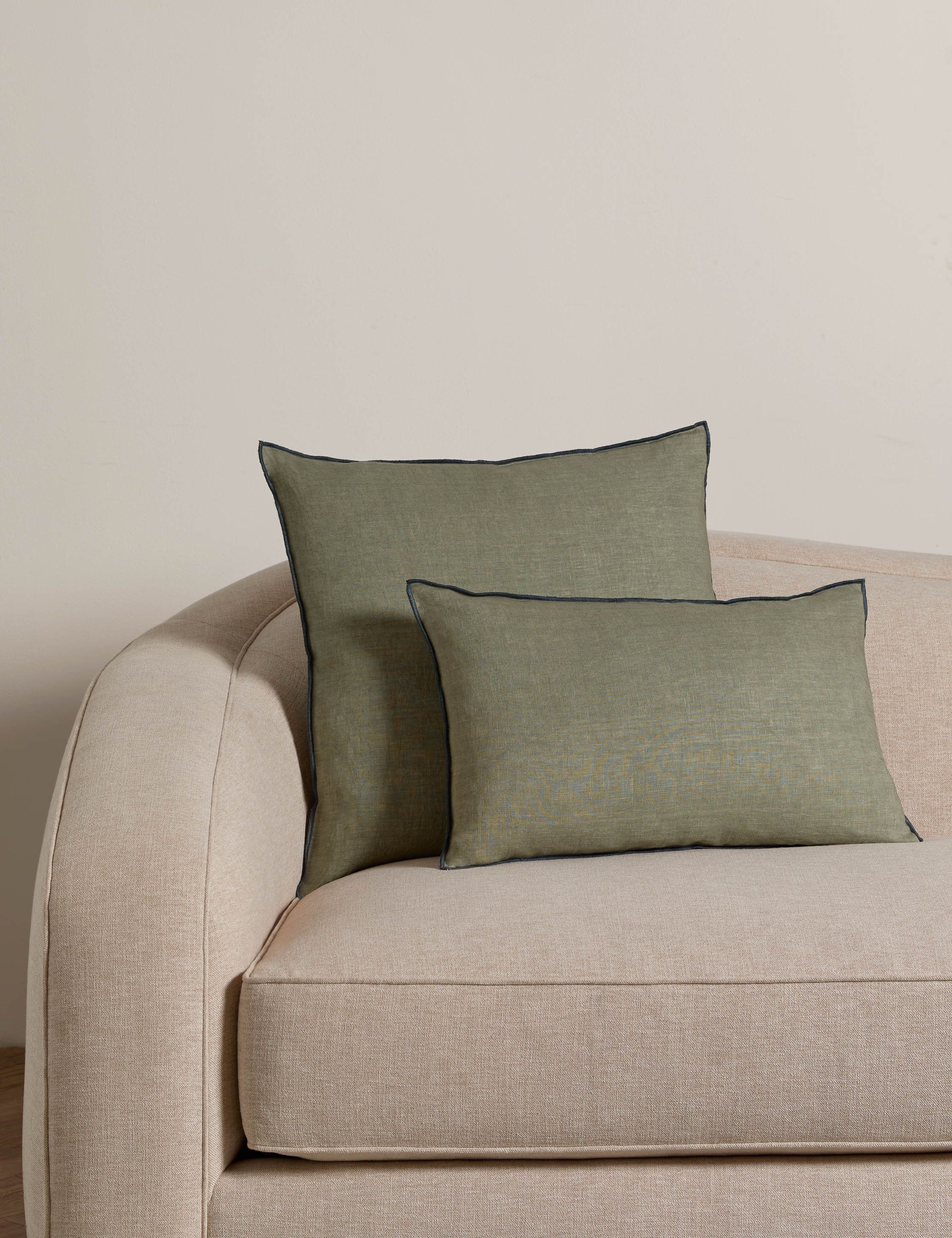 Carys Contrast Linen Pillow - Image 55