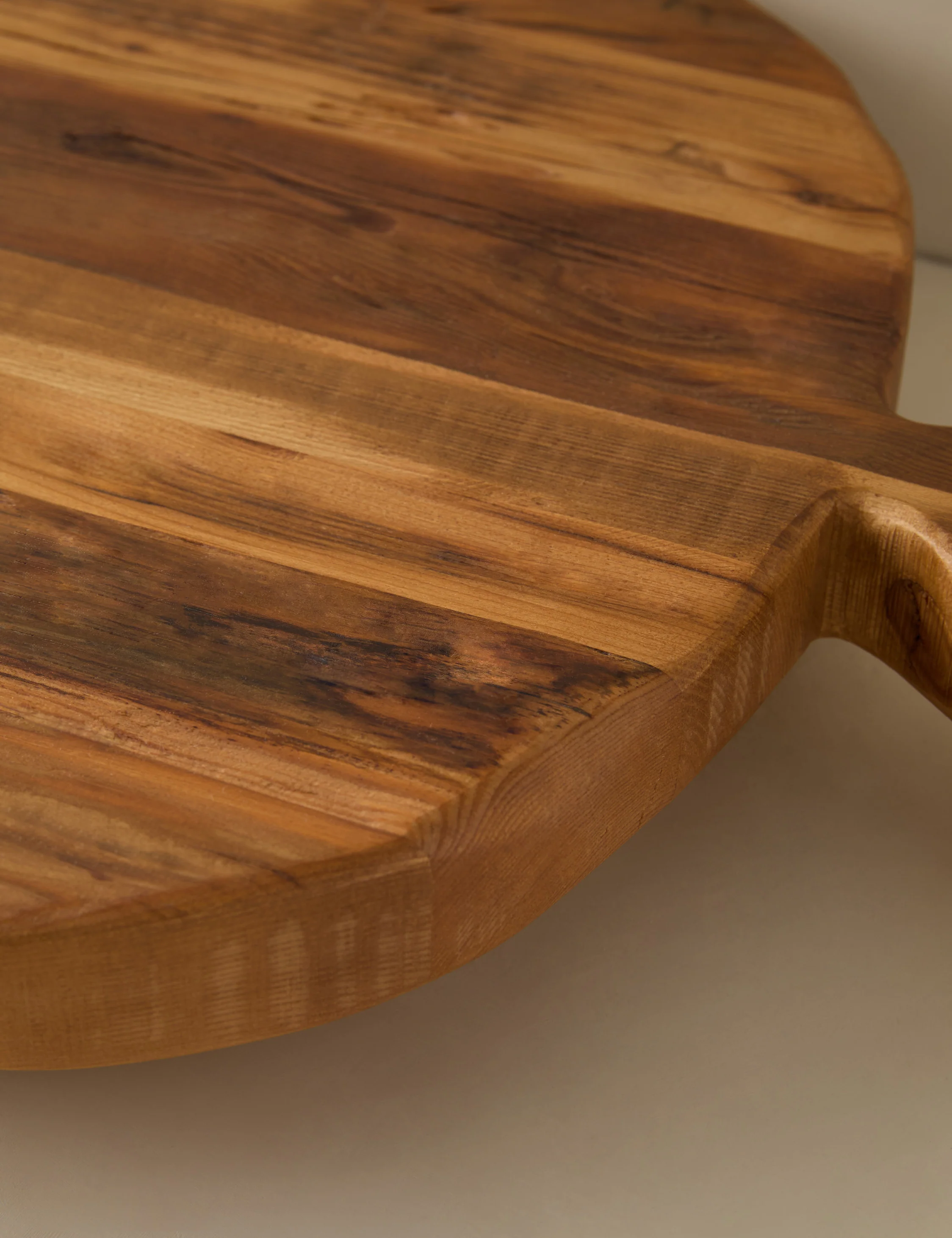 Classic Rectangular Footed Board by etúHOME - Image 6