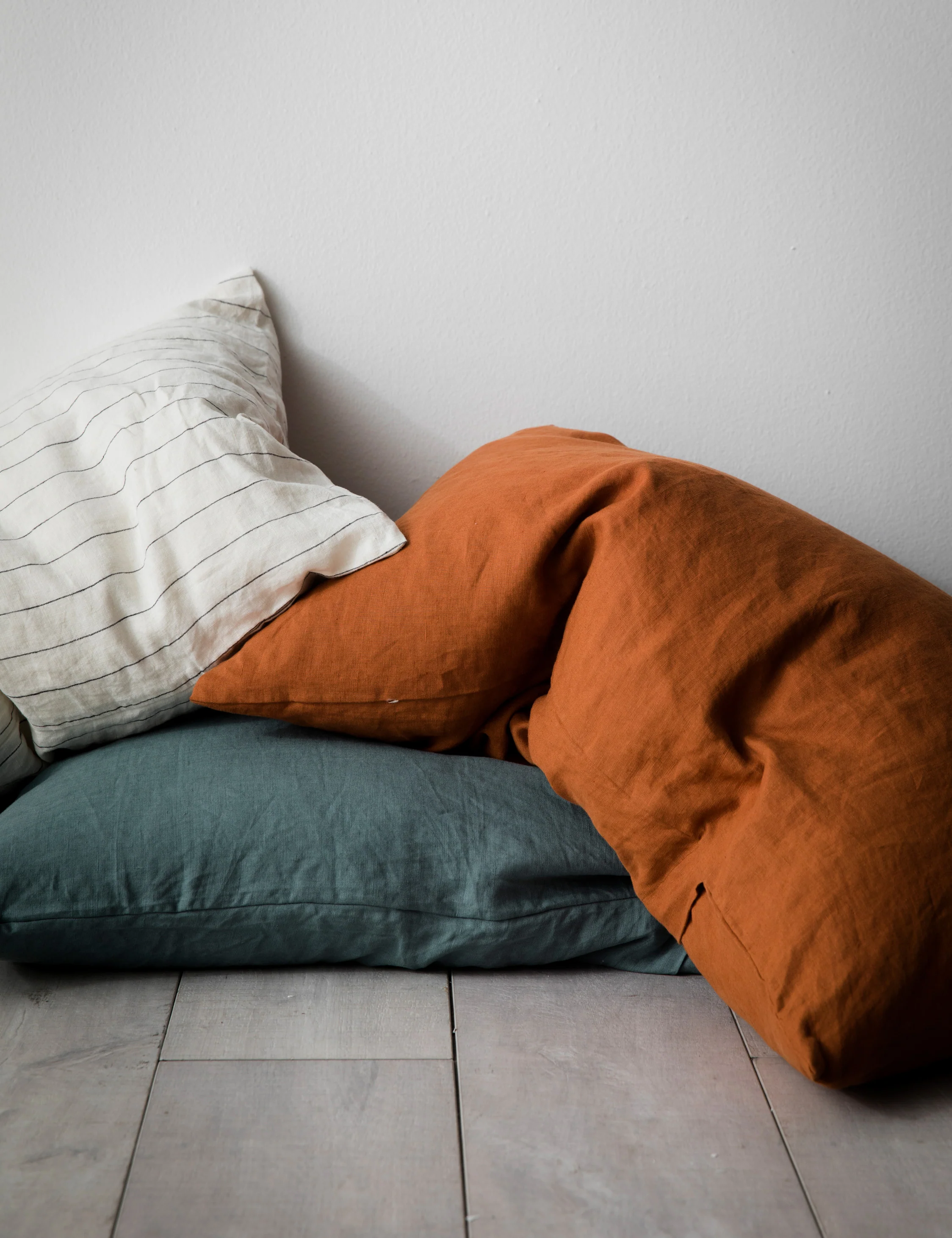 European Flax Linen Pillowcases (Set of 2) by Cultiver - Image 22