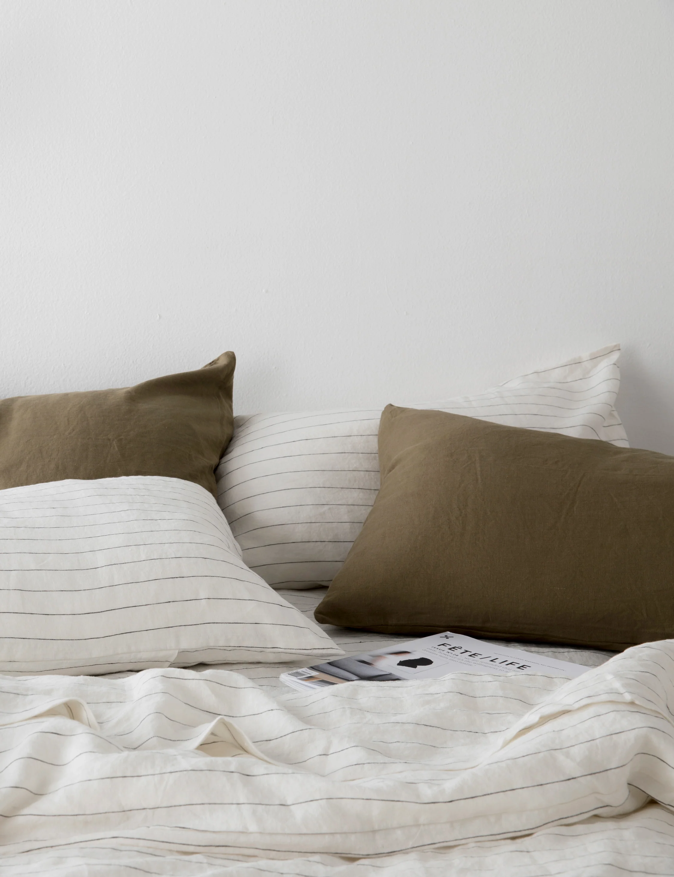 European Flax Linen Pillowcases (Set of 2) by Cultiver - Image 33