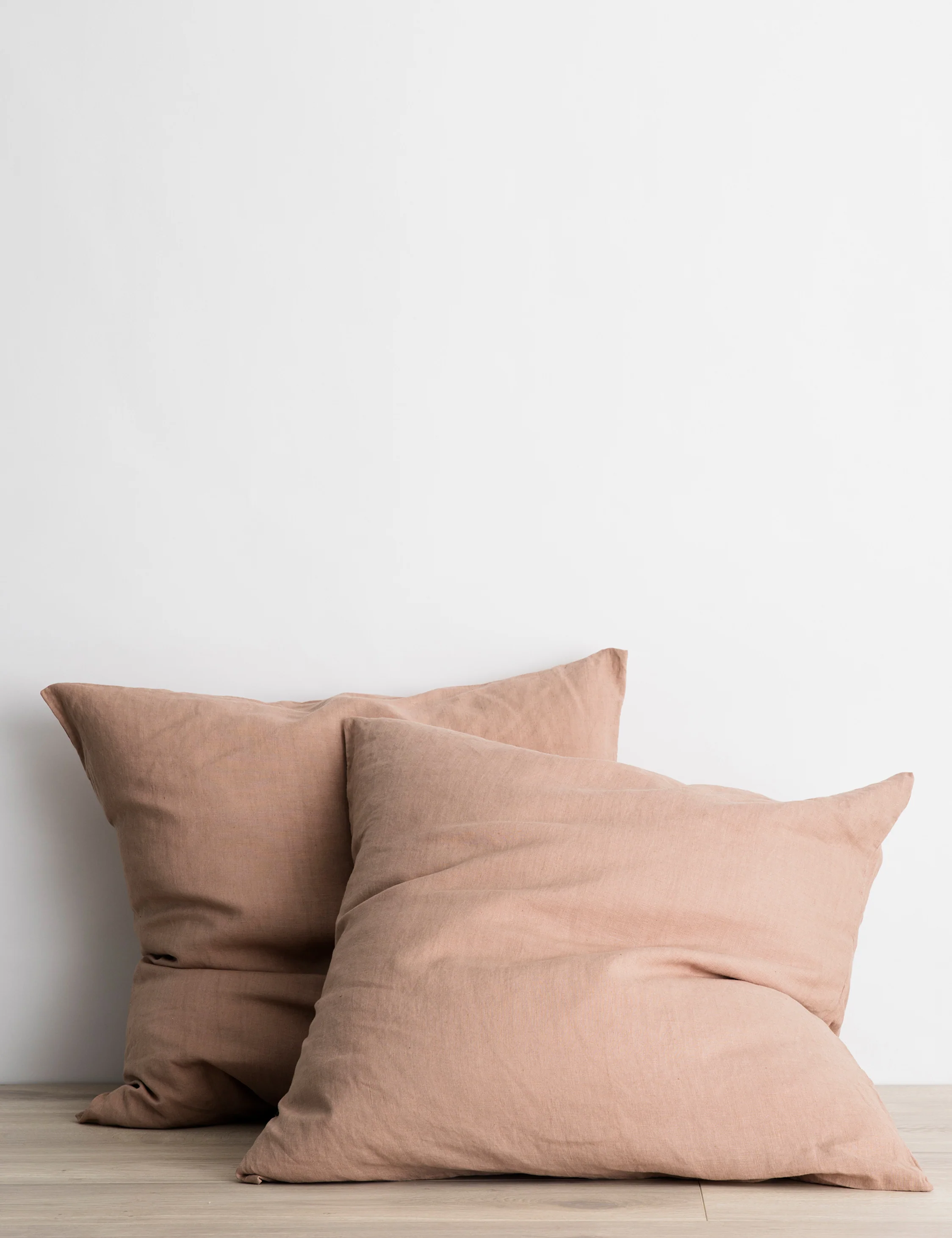 European Flax Linen Pillowcases (Set of 2) by Cultiver - Image 43