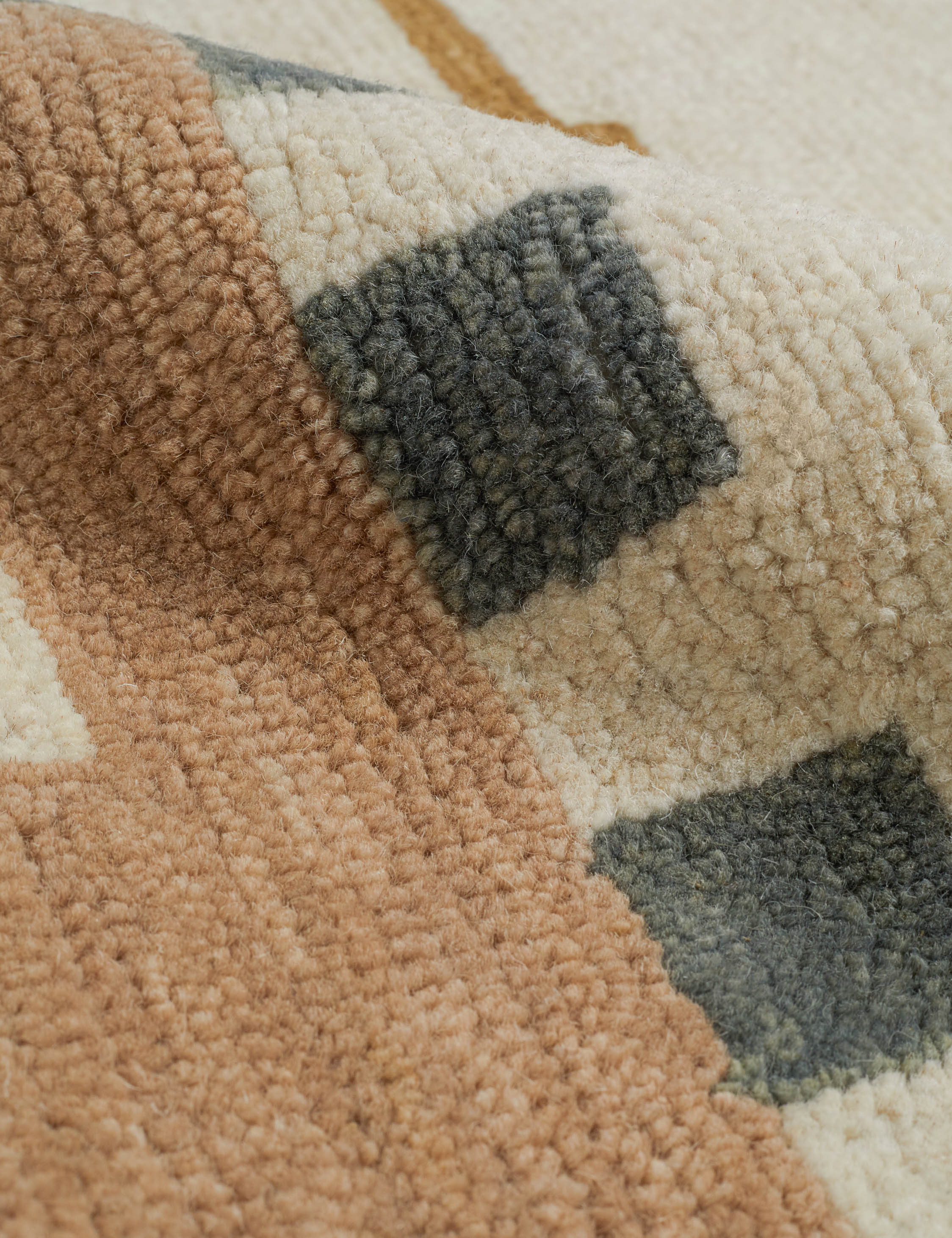 Danzi Hand-Tufted Wool Rug Swatch, Ochre and Blush - Image 2