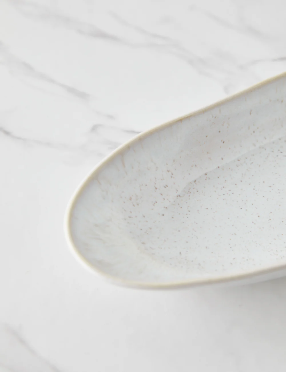 Eivissa Oval Serving Platte by Casafina - Image 3