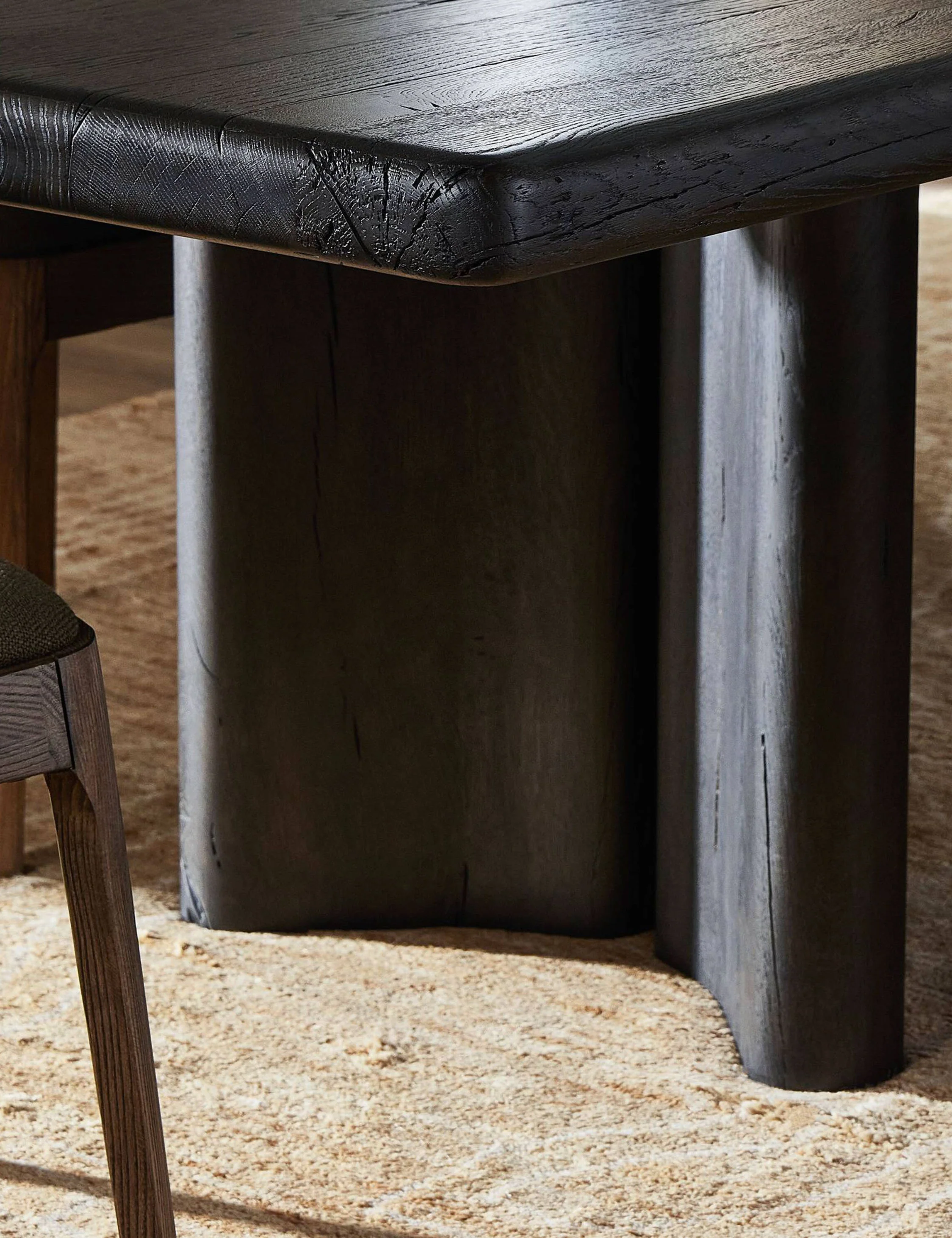 Elsen Dining Table - Image 5