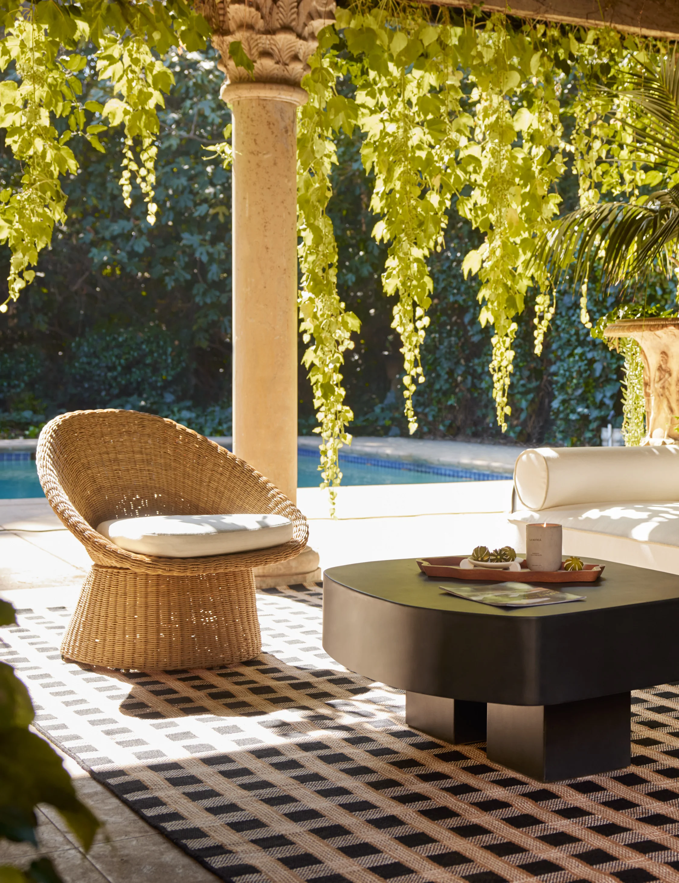 Ferran Collection All Weather Wicker Swatch - Image 2