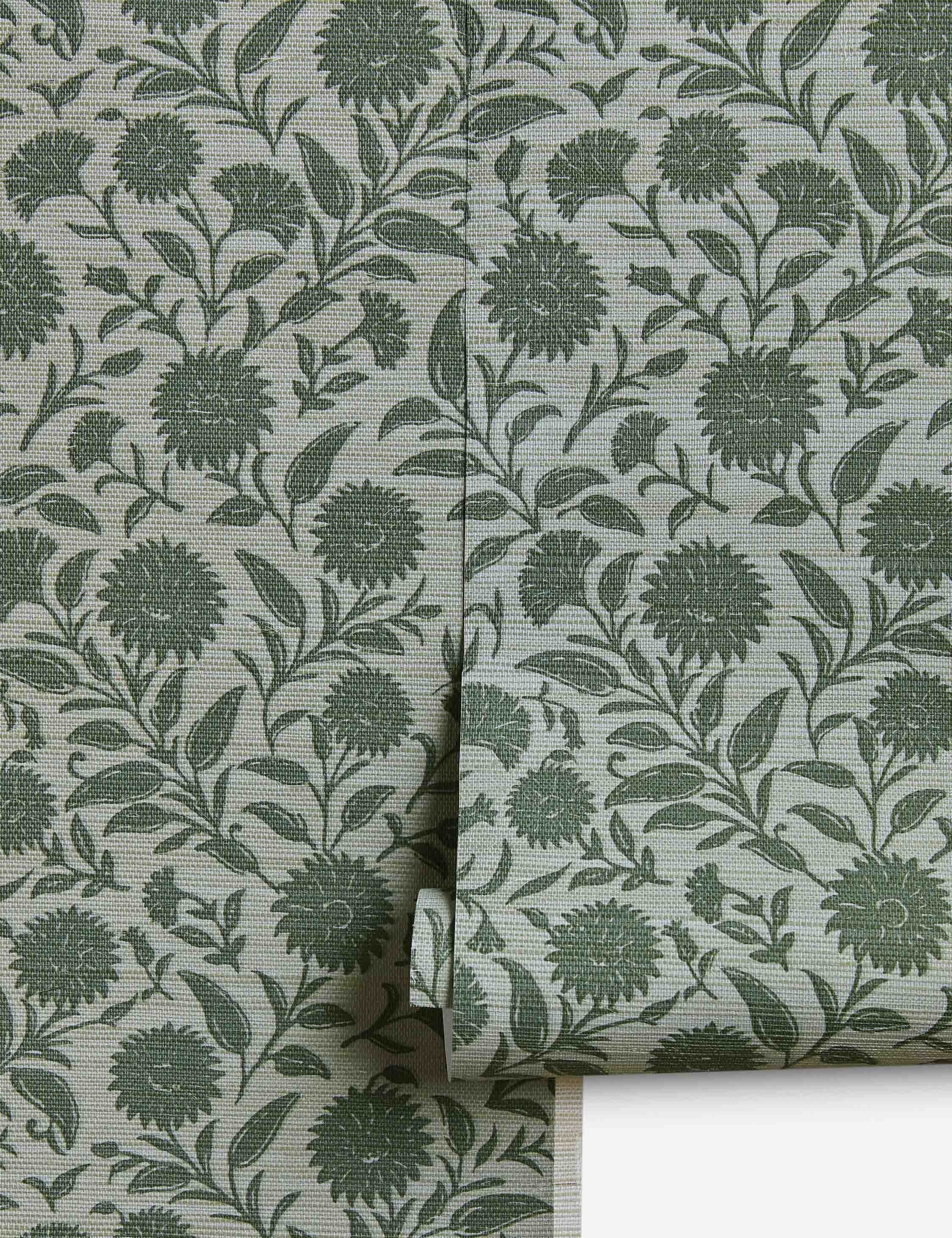 Fransen Grasscloth Wallpaper - Image 2