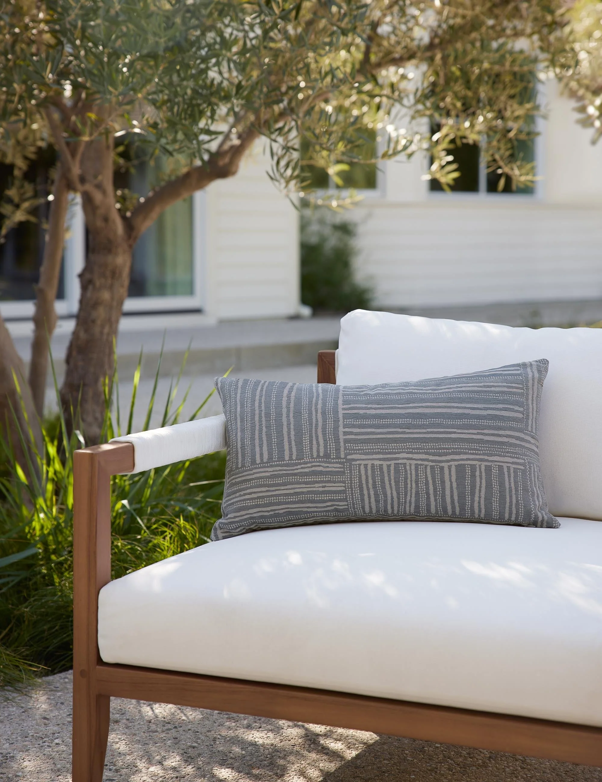 Gabriella Indoor / Outdoor Pillow - Image 12
