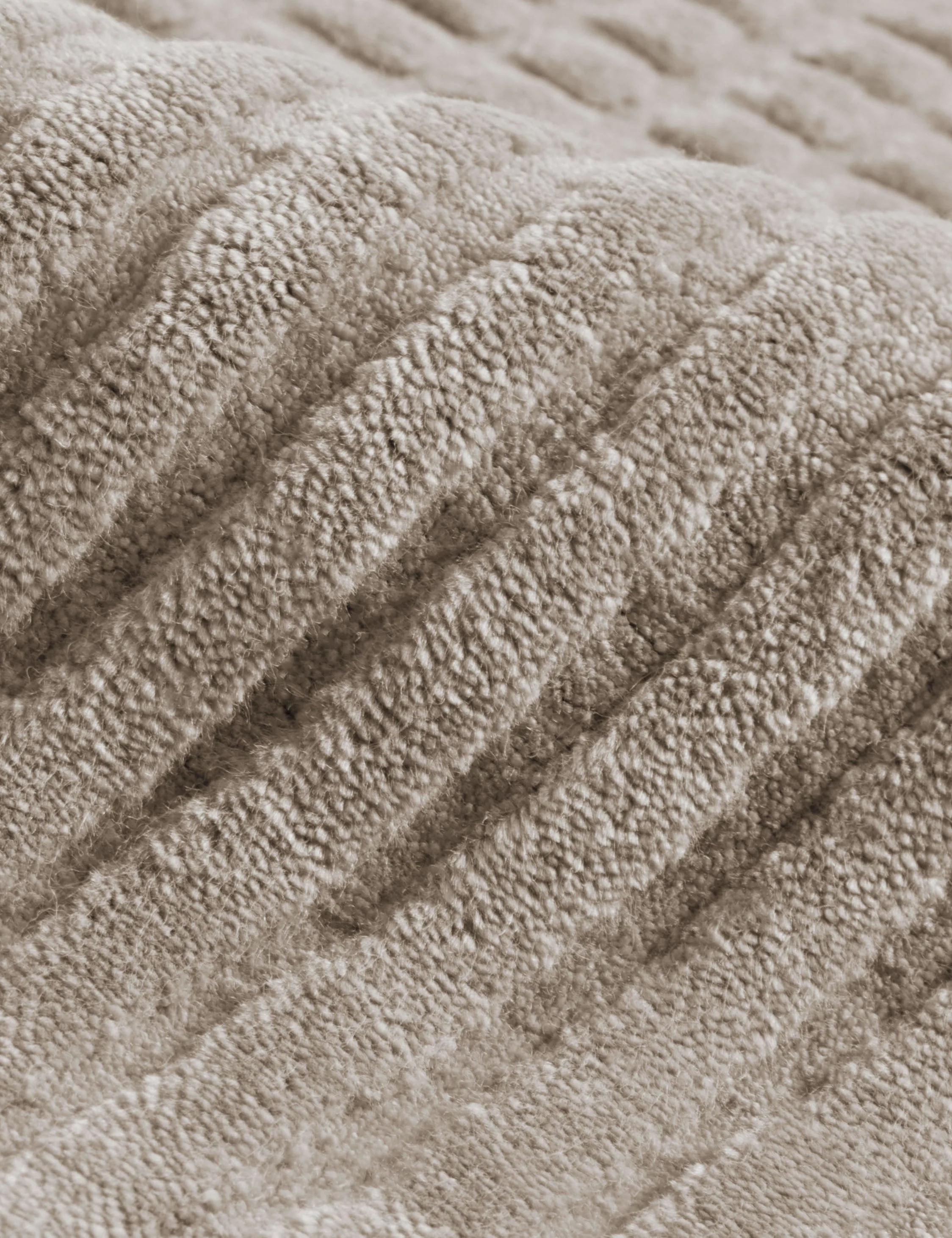 Halden Hand-Loomed Rug Swatch - Image 3