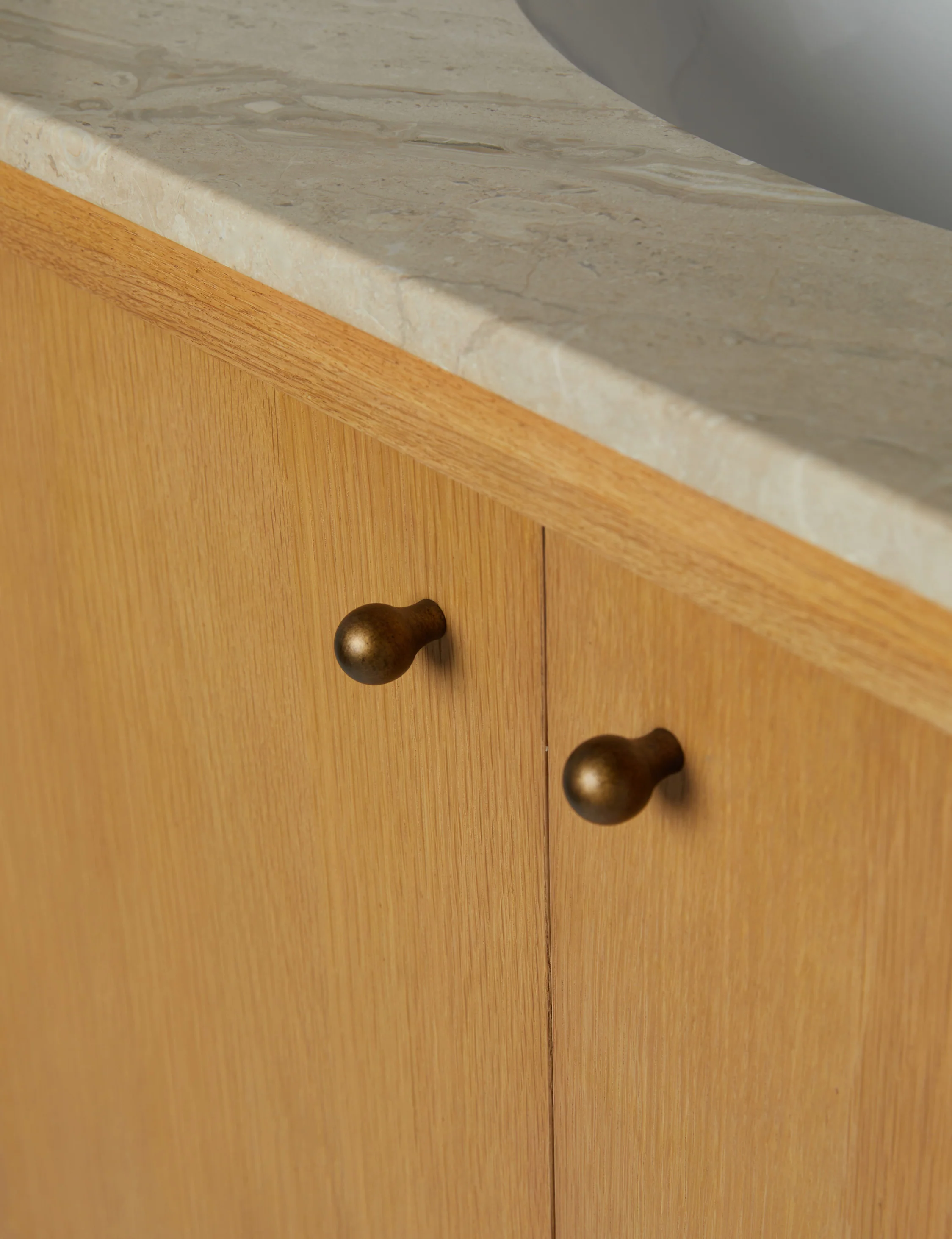 Hartnoll Bath Vanity - Image 28