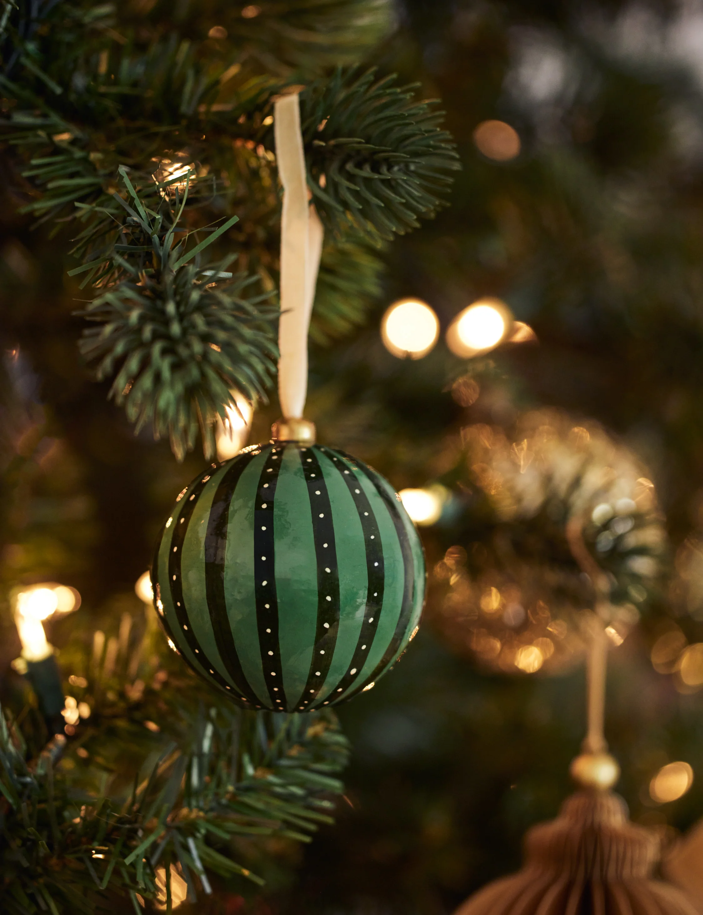 Joelle Handpainted Ornaments (Set of 2) - Image 9