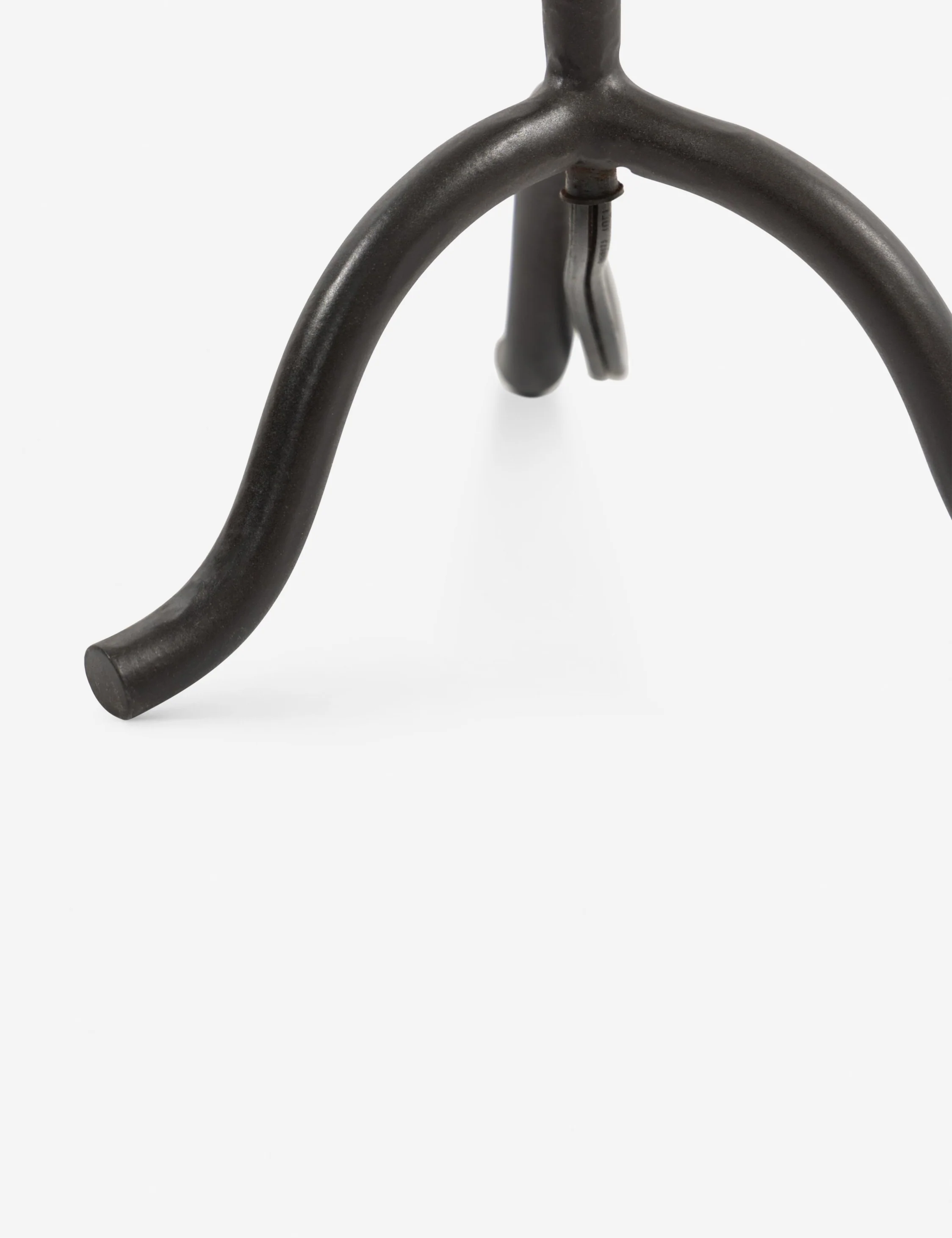Justino Table Lamp - Image 6