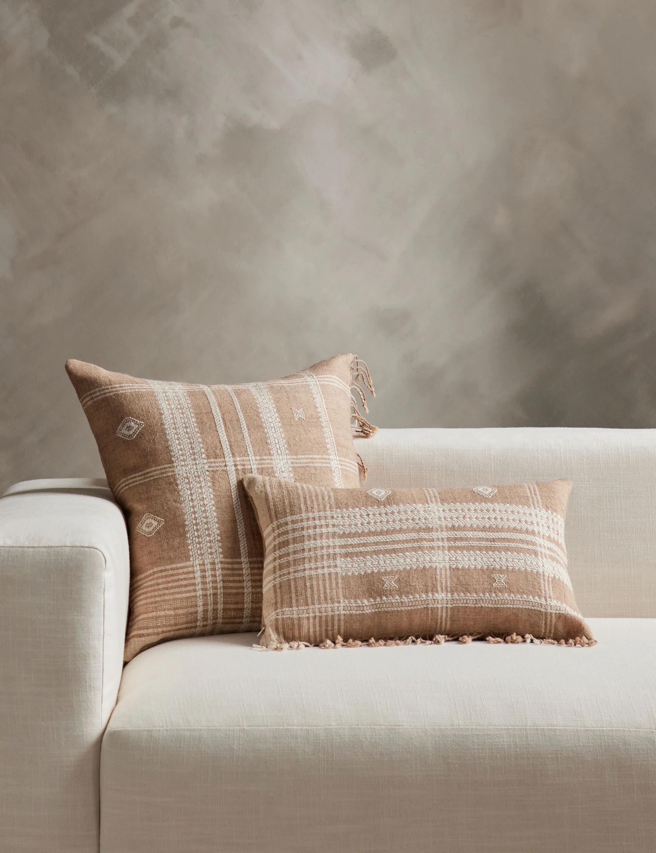 Kavia Pillow - Image 3