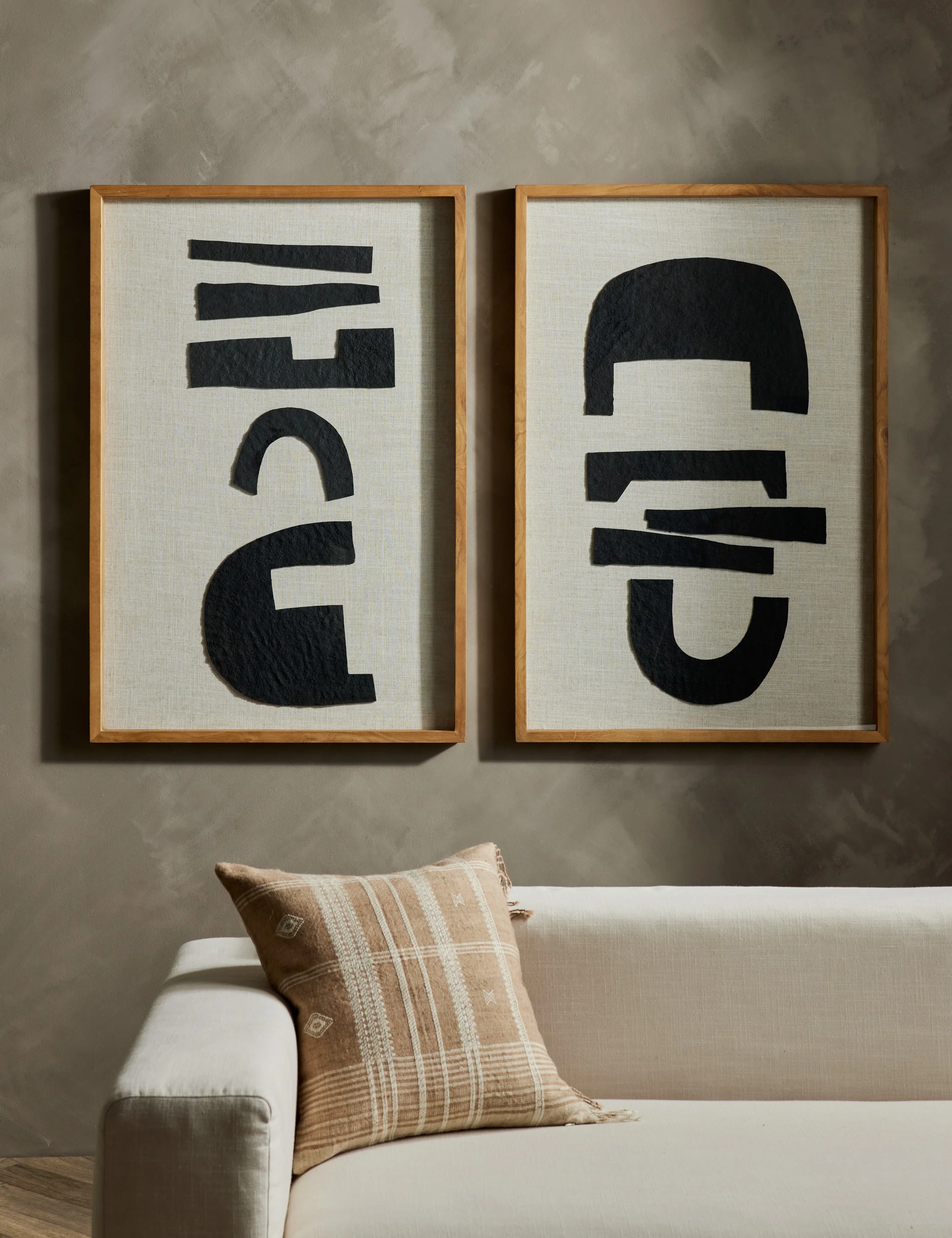 Kavia Pillow - Image 4
