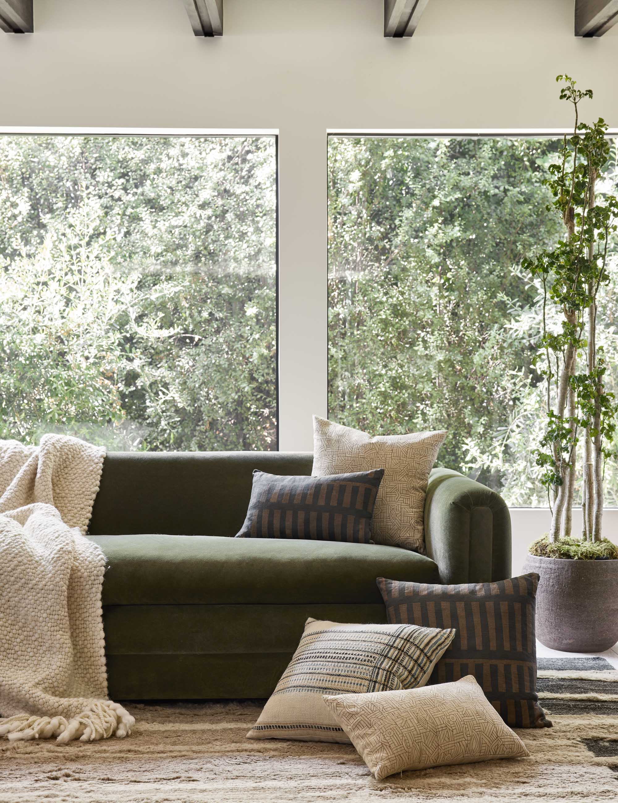 Kellan Pillow - Image 10