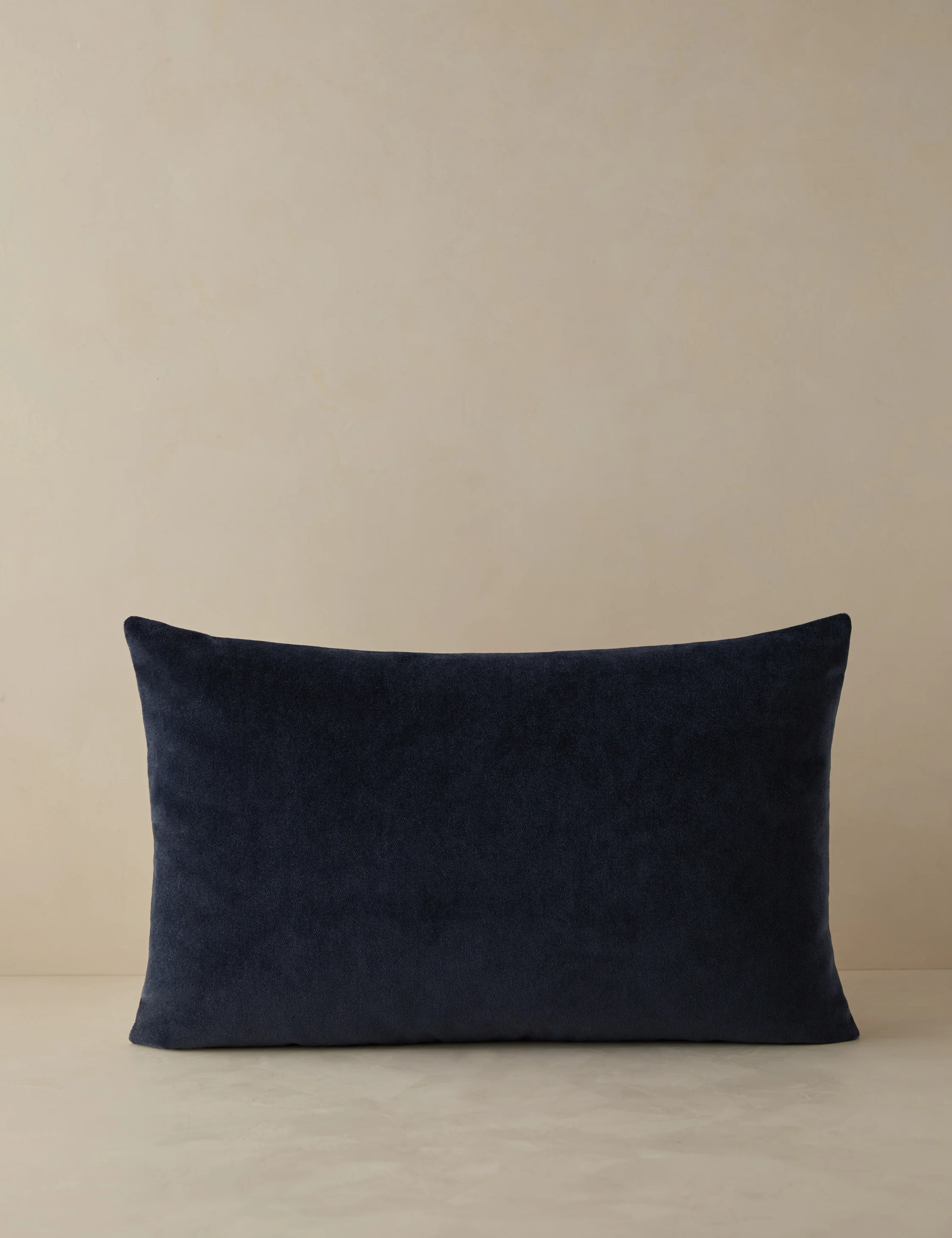 Kelmescott Linen Pillow by Scalamandre - Image 13