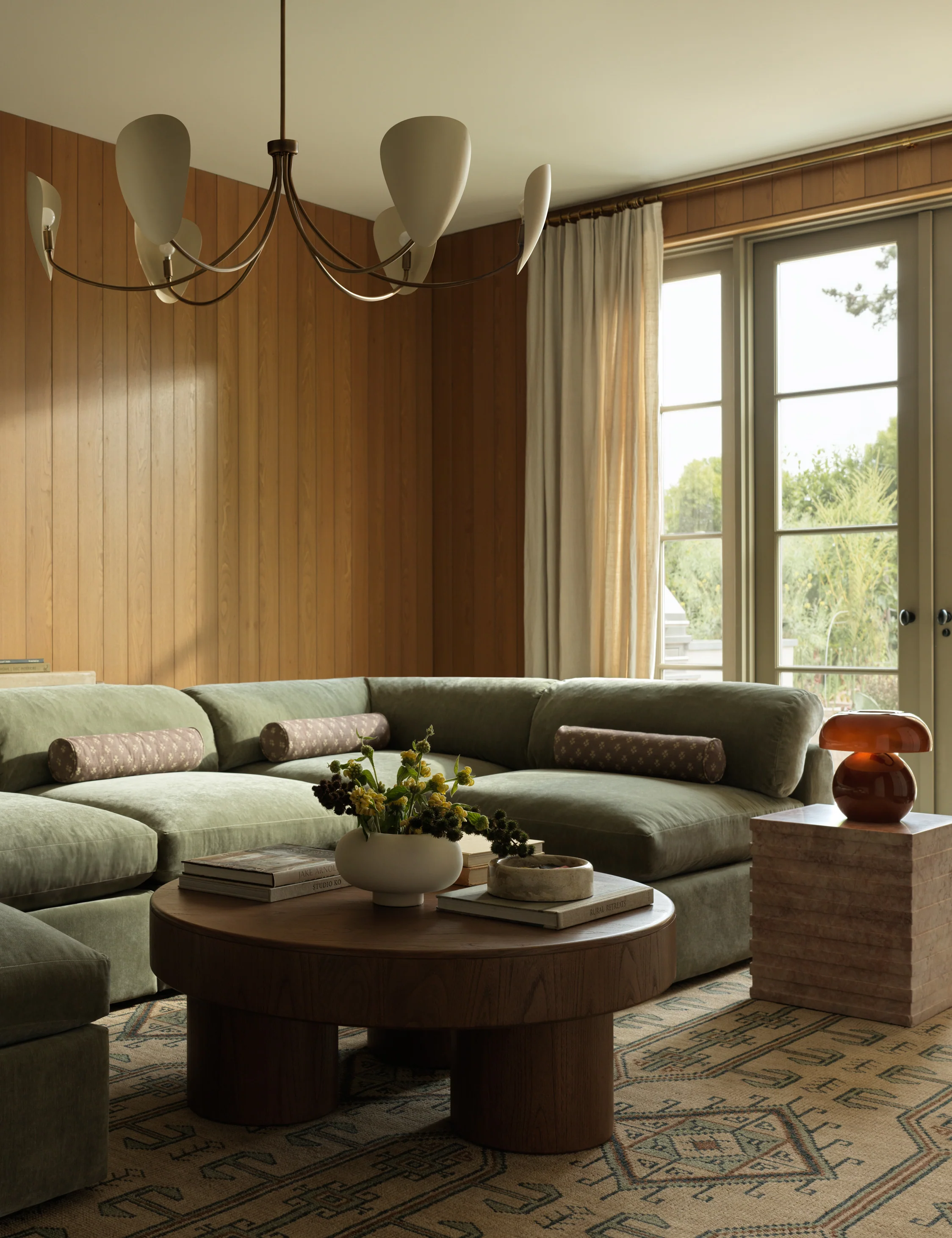 Kingaby Modular U-Shaped Sectional Sofa - Image 3
