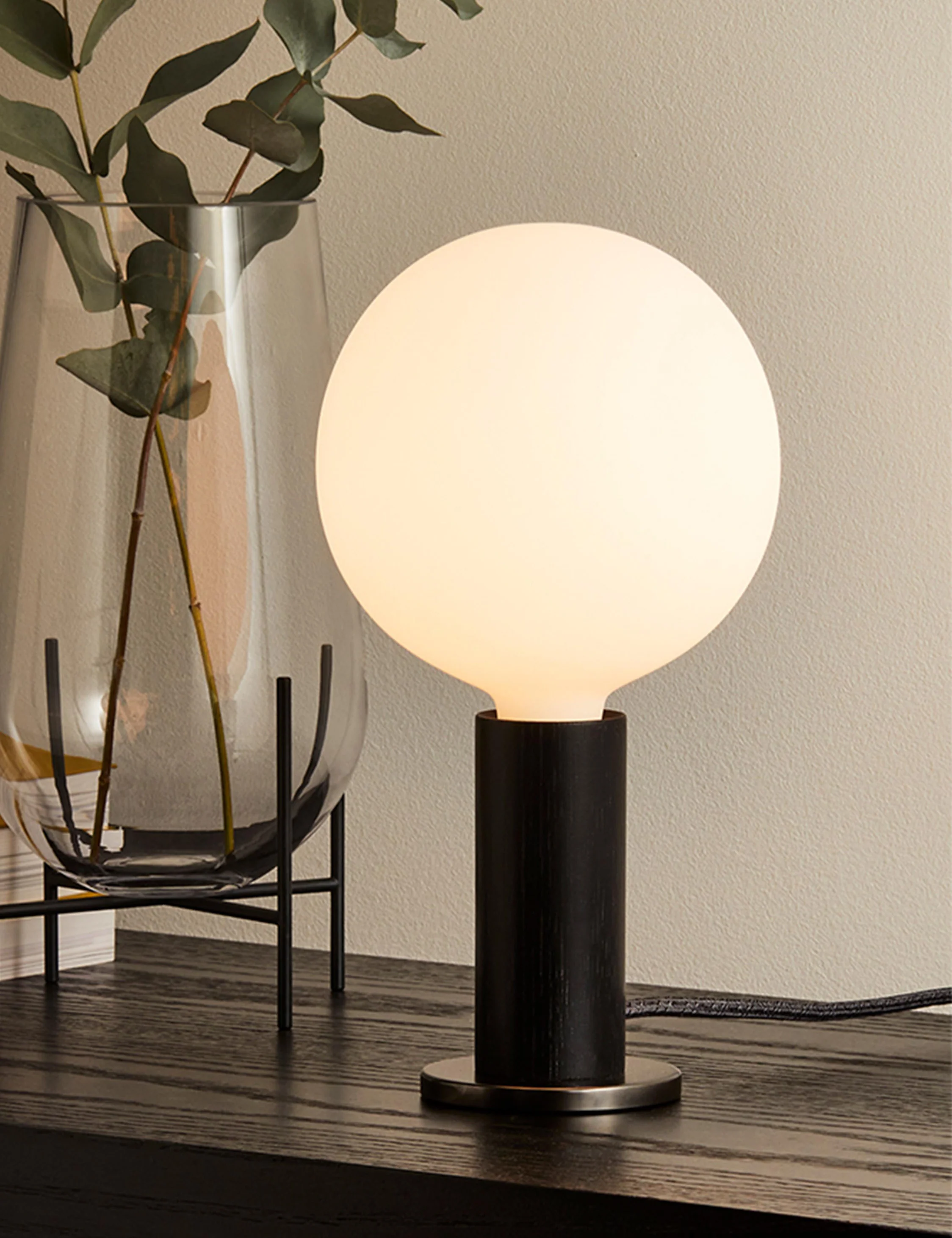 Knuckle Table Lamp with Sphere IV by Tala - Image 2