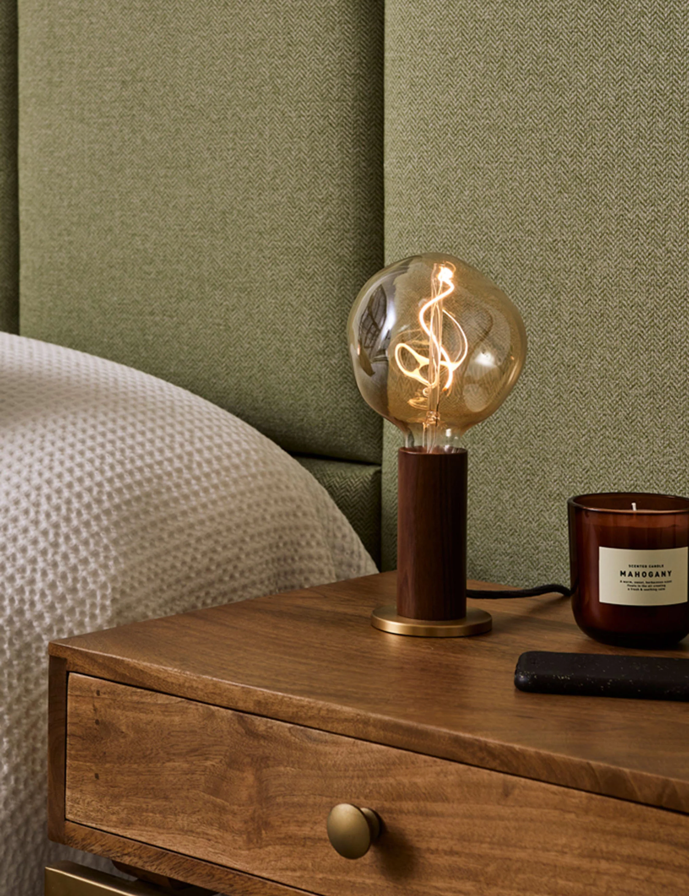 Knuckle Table Lamp with Voronoi I by Tala - Image 5