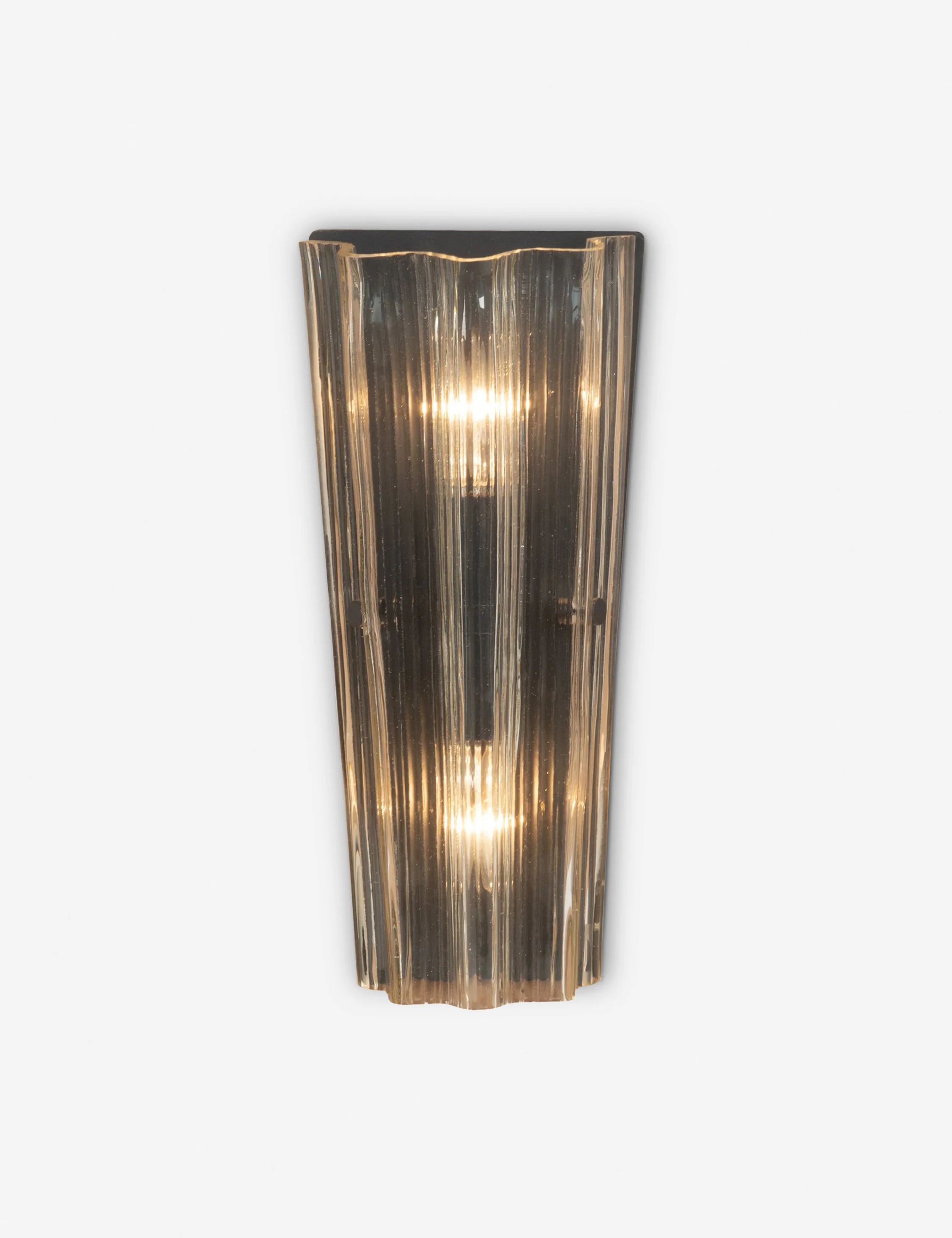 Larisa Sconce - Image 3
