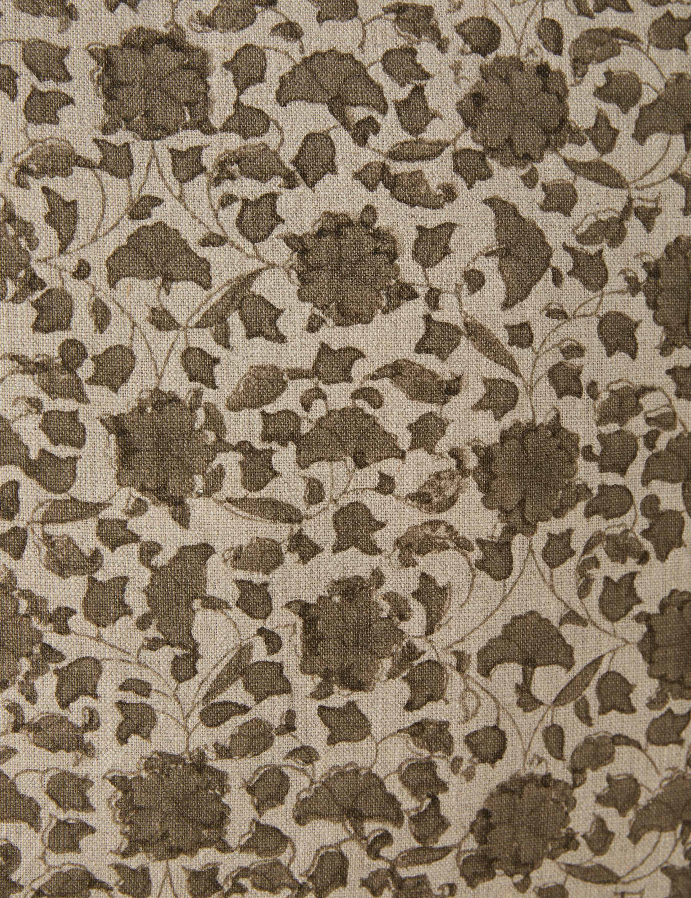 Lavelanet Linen Pillow - Image 16