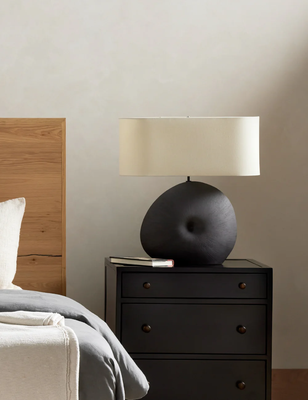 Leandro Table Lamp - Image 2