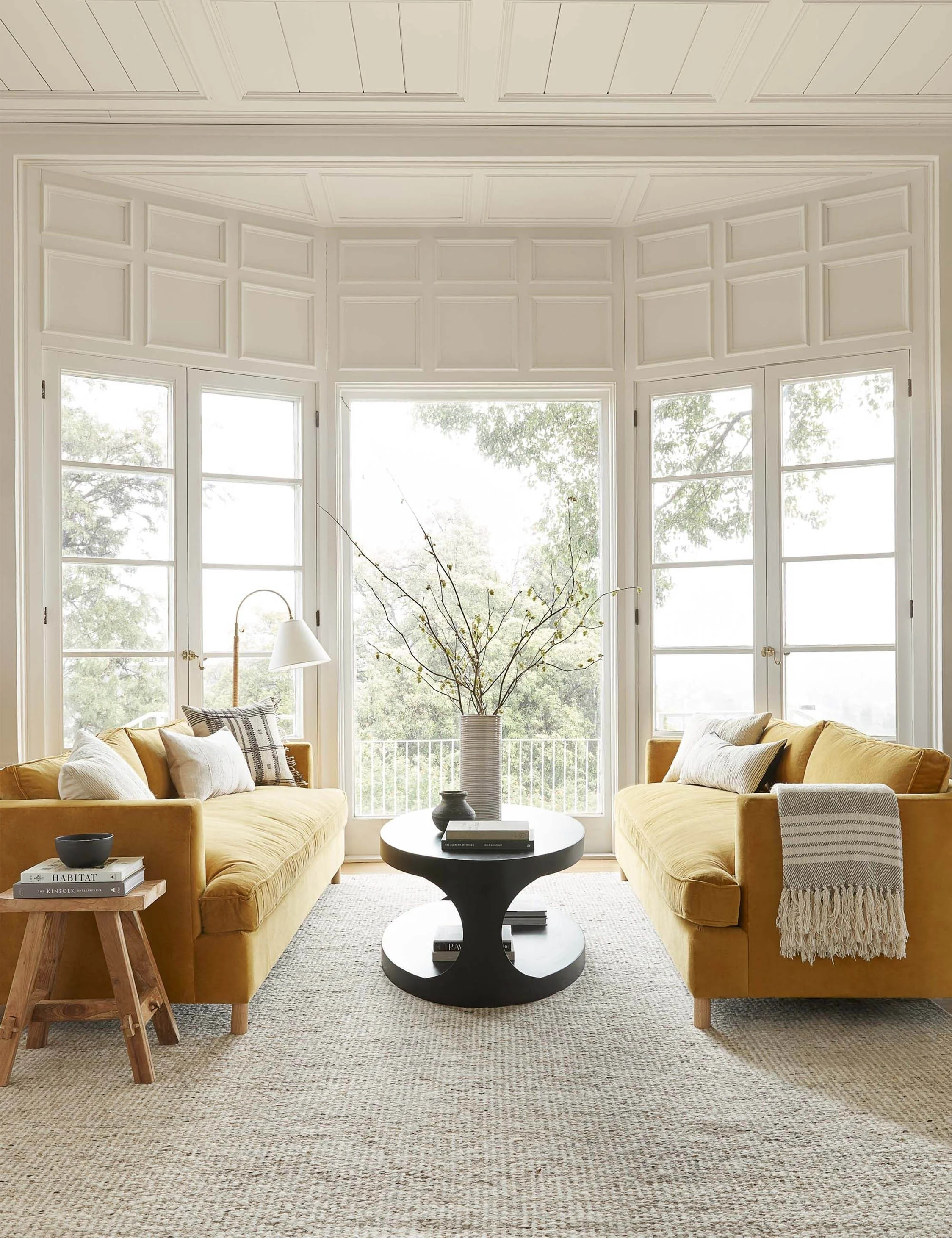 Leigha Oval Coffee Table - Image 3