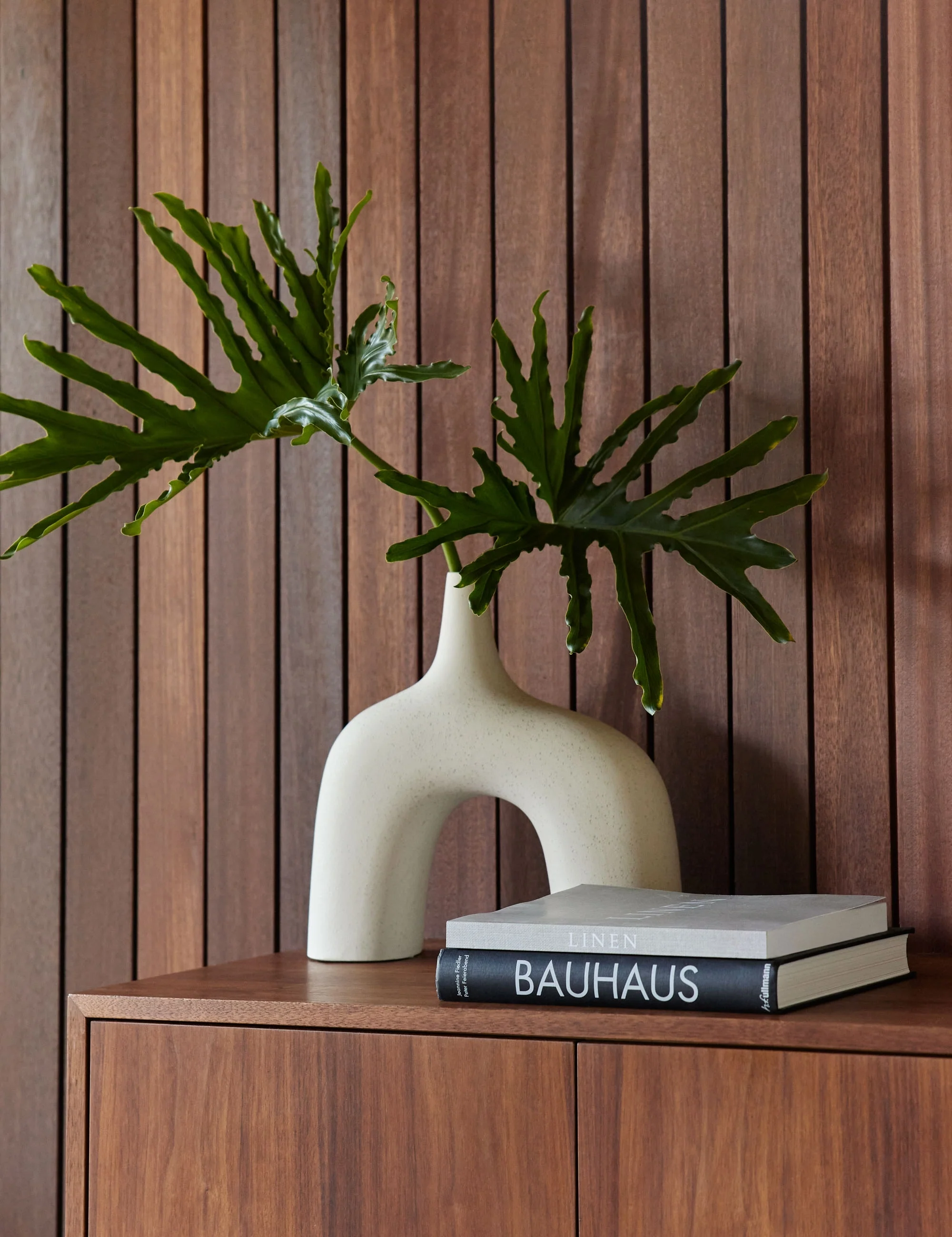 Leonor Decorative Vase - Image 4