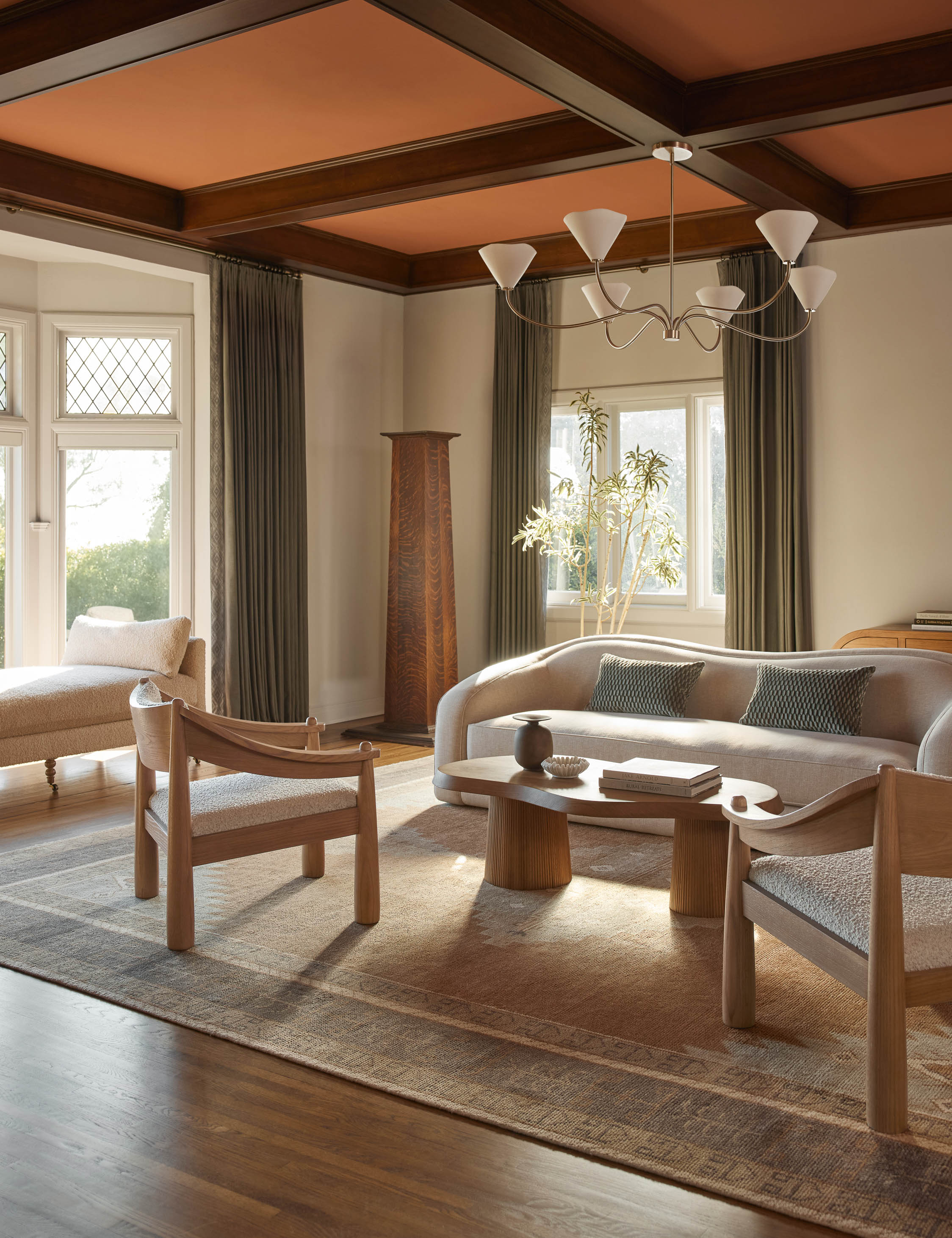 Loana Chandelier - Image 4