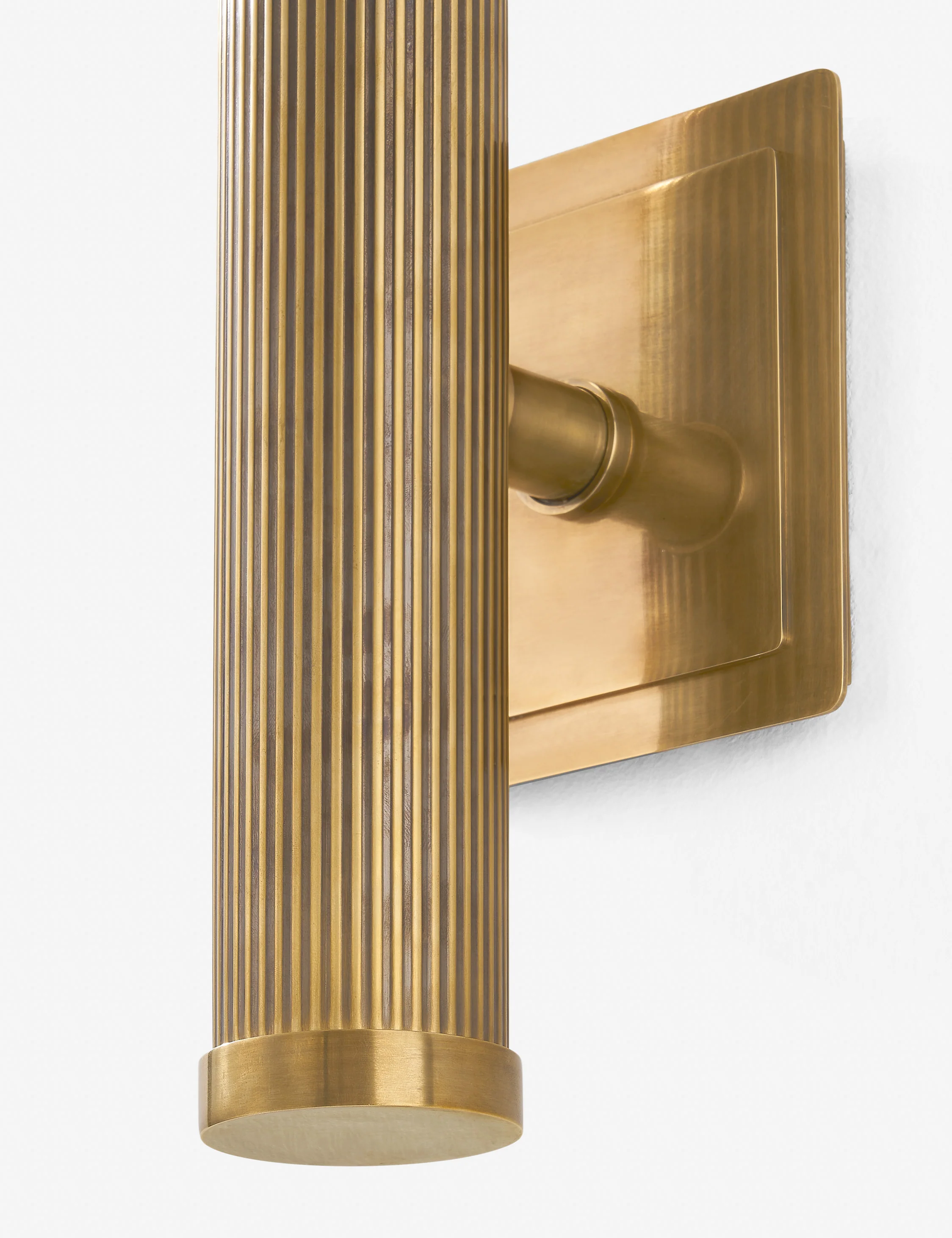 Logi Sconce - Image 4