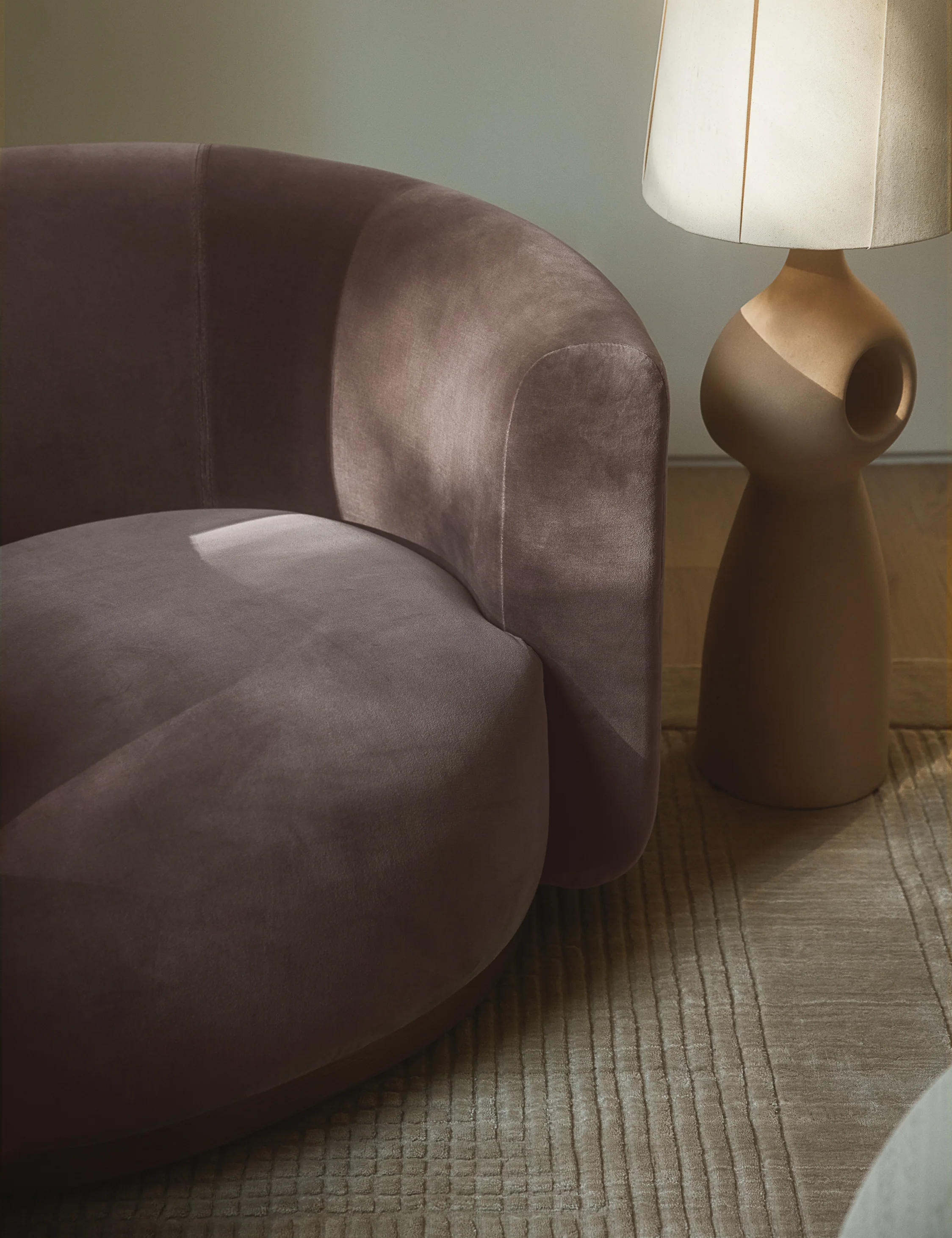 Lowry Swivel Chair - Image 5