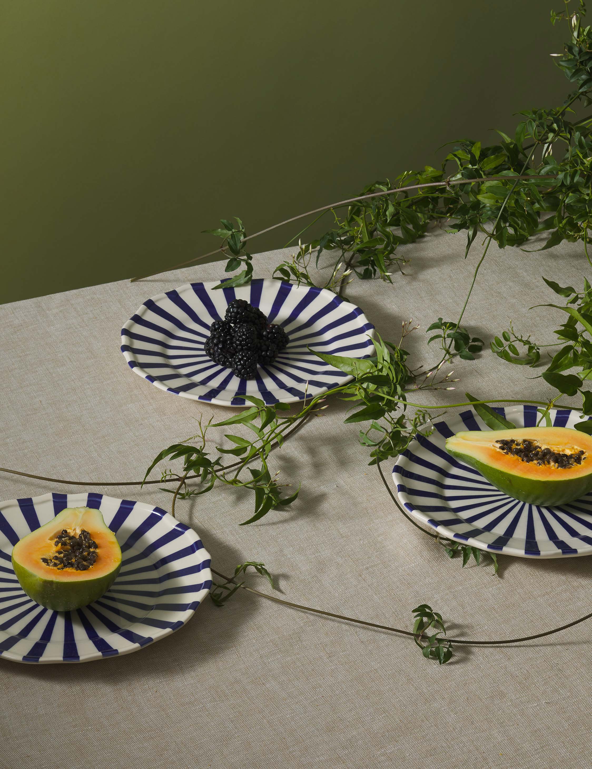 Mafalda Stoneware Dinnerware by Maison Madison - Image 16