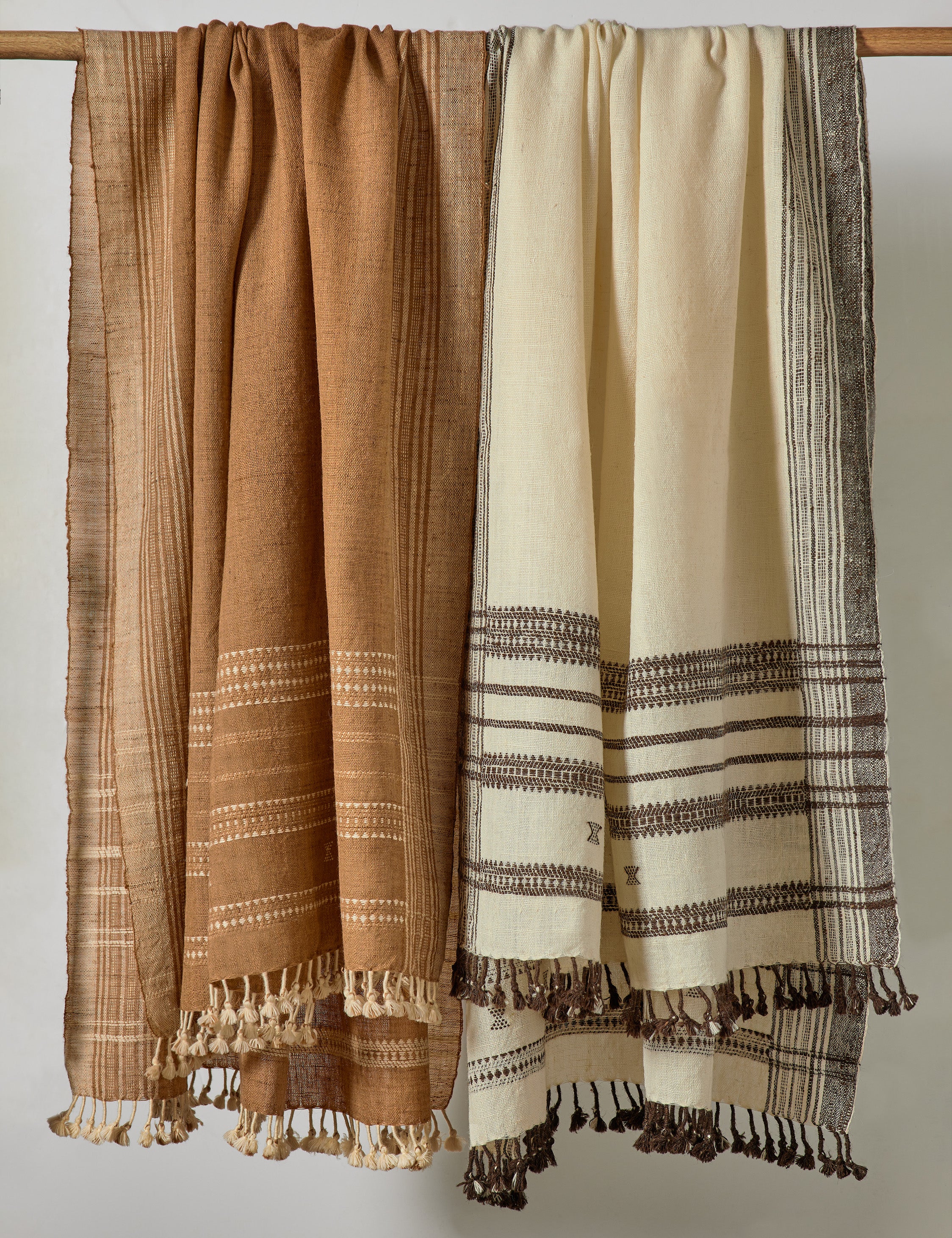 Manorma Throw - Image 13
