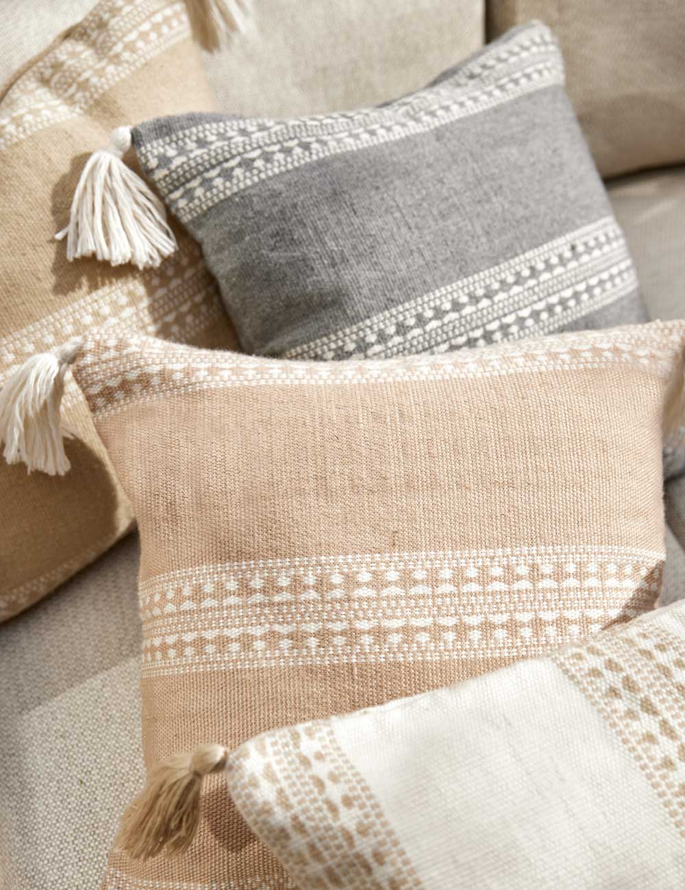 Marchesa Indoor / Outdoor Pillow - Image 8