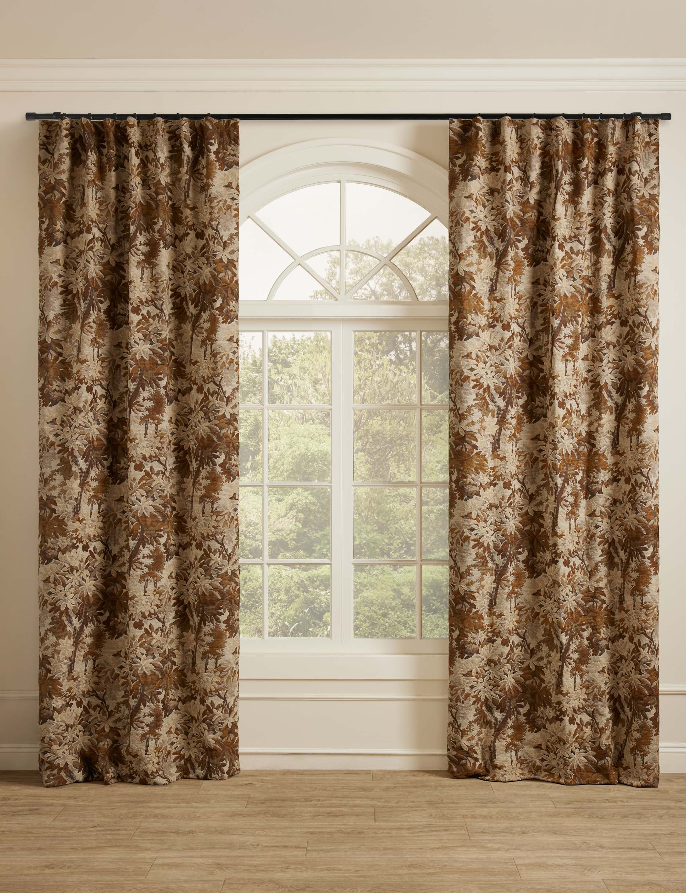 Mariata Curtain Panel - Image 2