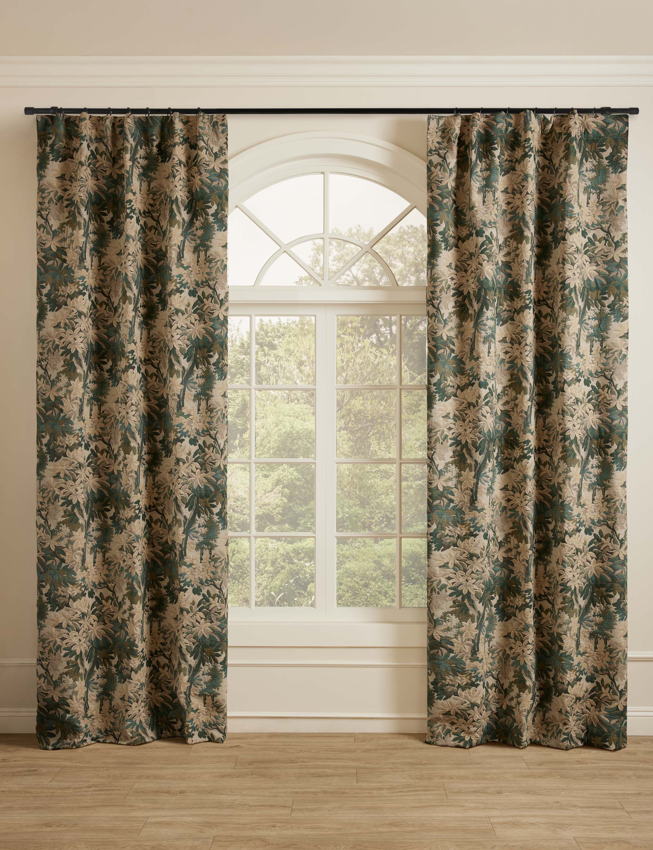 Mariata Curtain Panel - Image 6