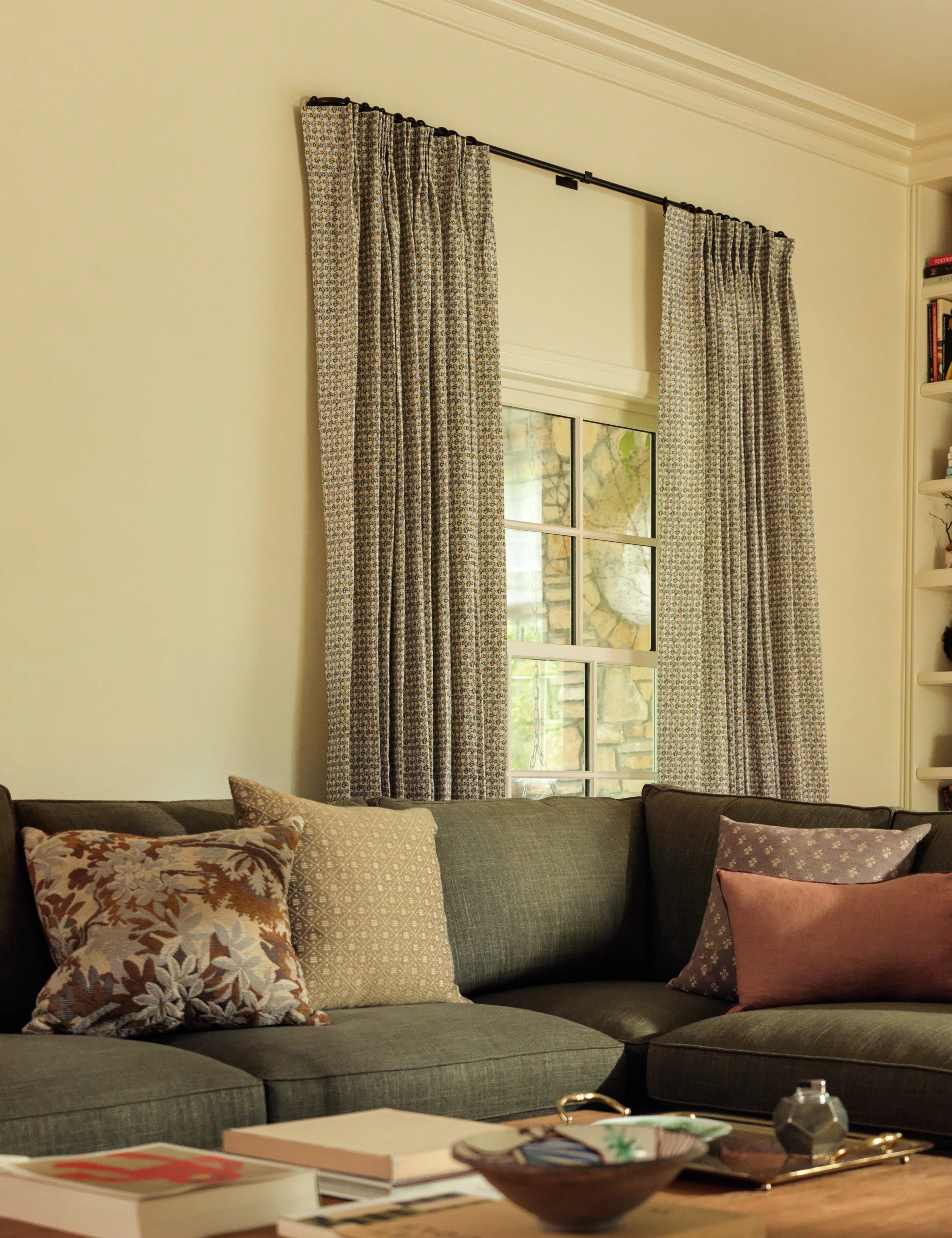 Mariata Pillow - Image 4