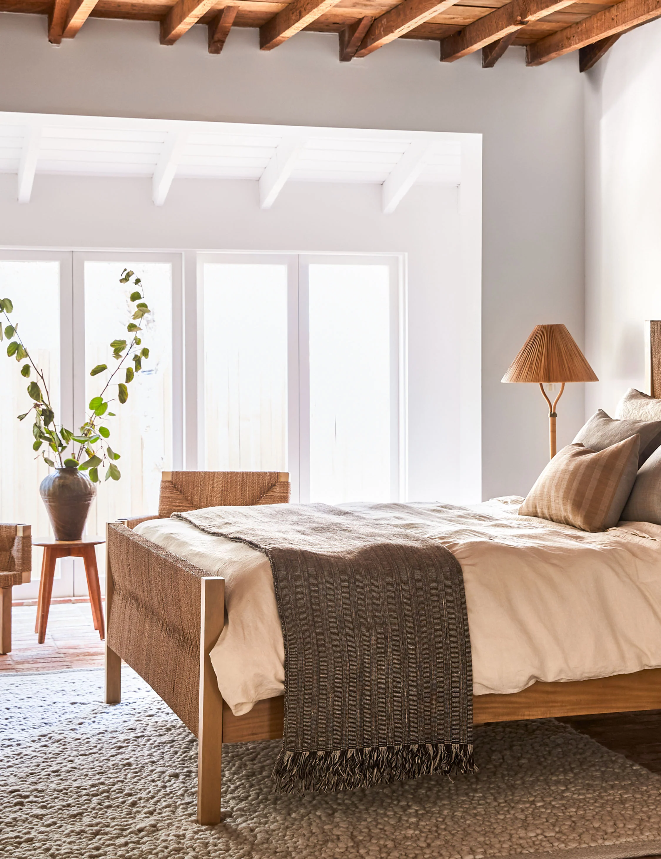 Maritza Platform Bed