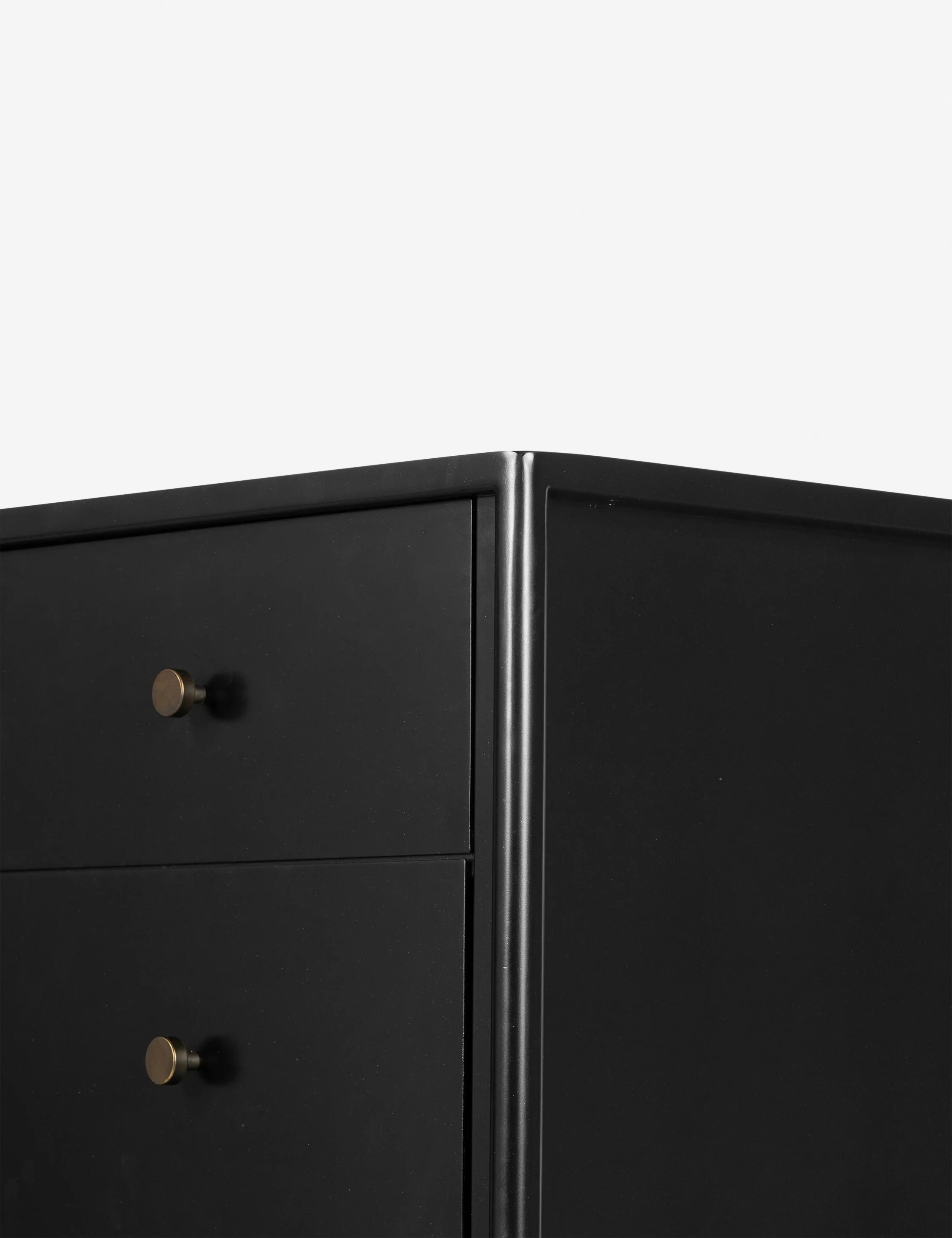 Mathus 5-Drawer Dresser - Image 10