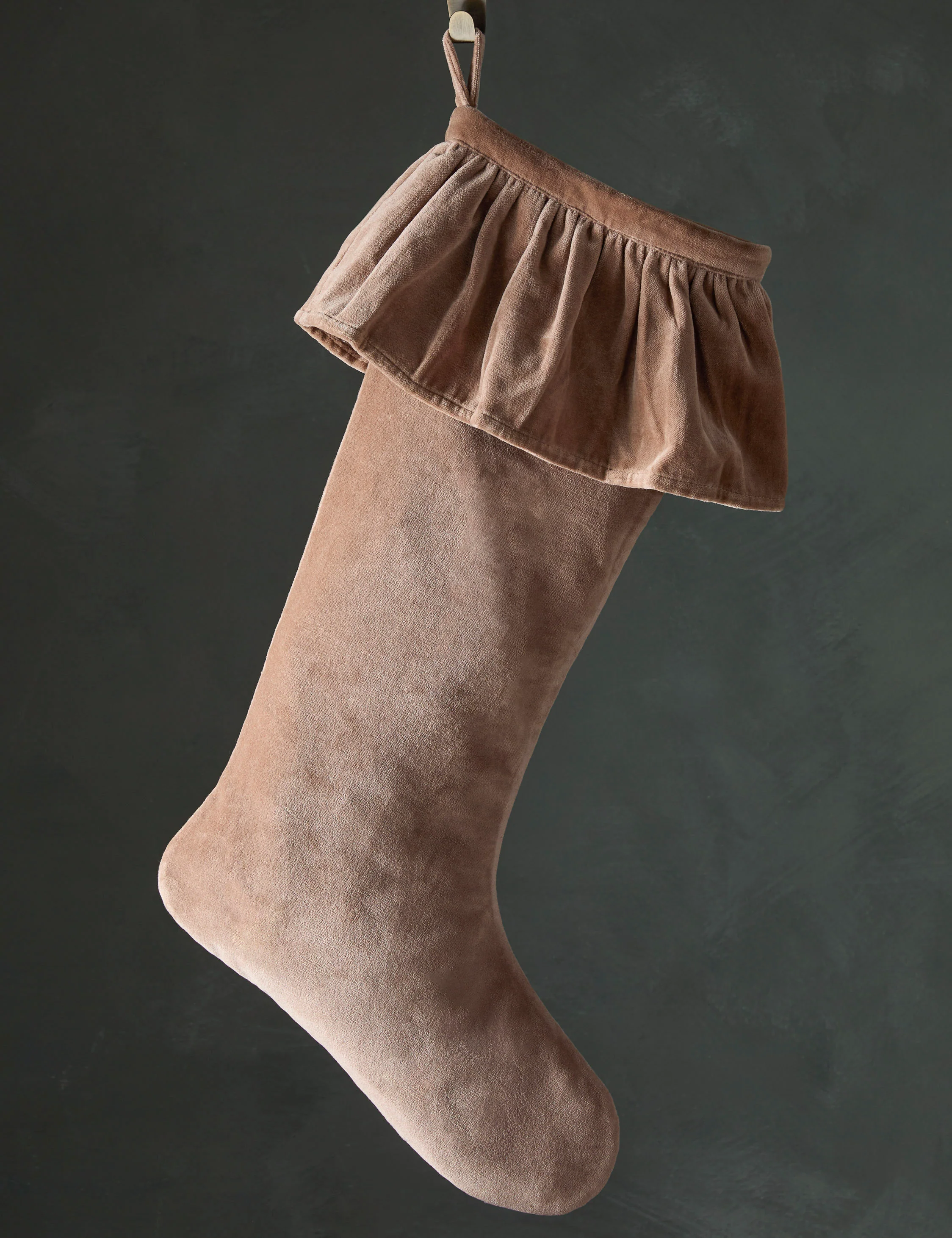 Mauree Velvet Stocking - Image 2