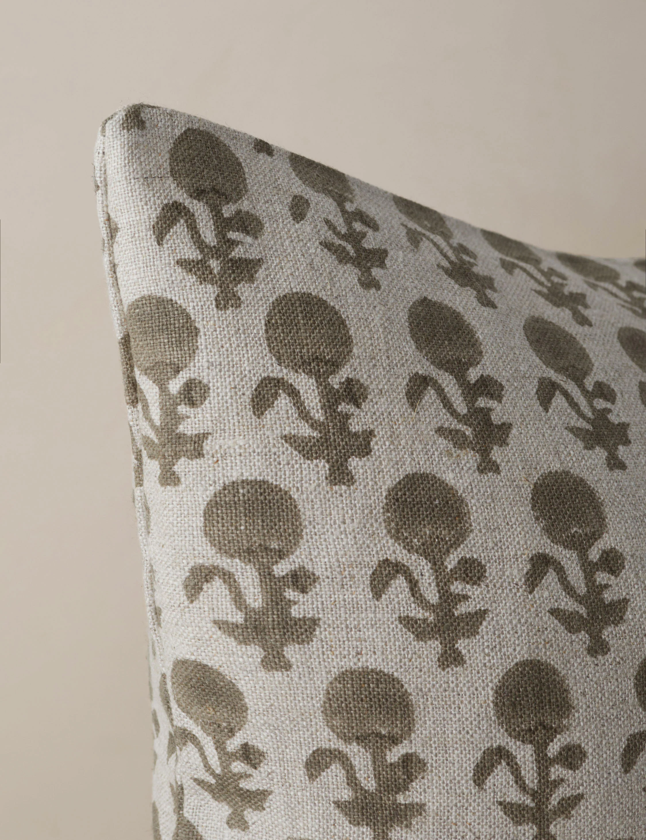 May Linen Pillow - Image 18